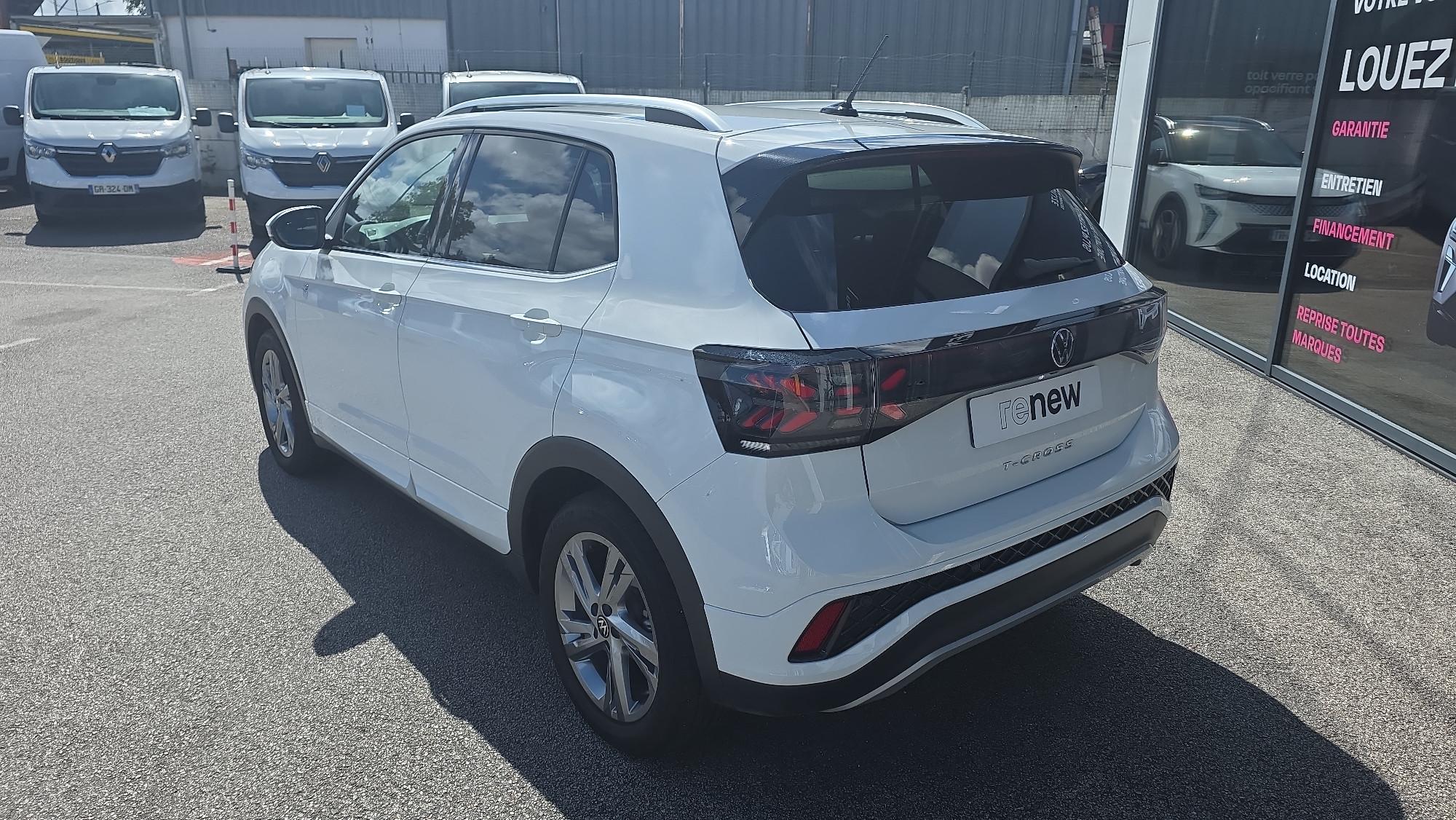 Vente en ligne Volkswagen T-Cross  1.0 TSI 115 Start/Stop DSG7 au prix de 23 790 €