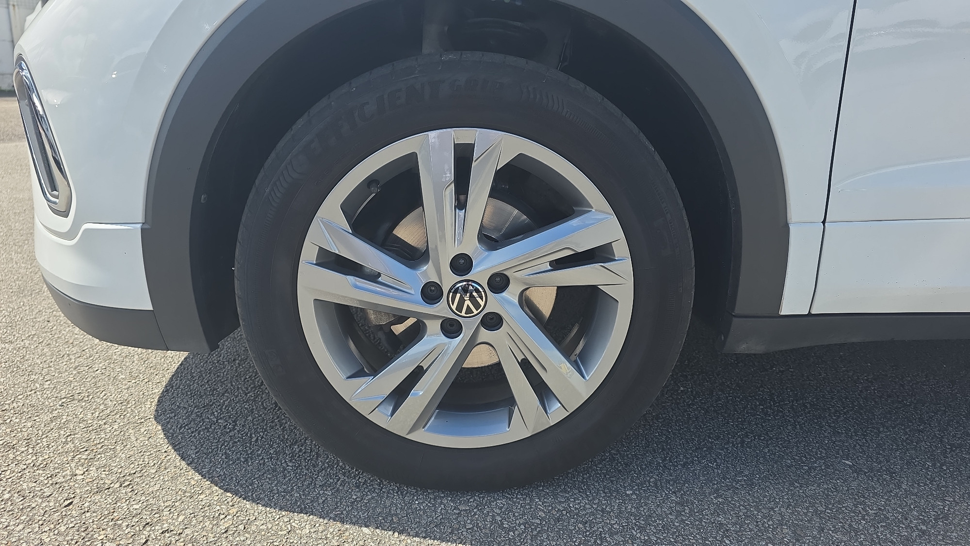 Vente en ligne Volkswagen T-Cross  1.0 TSI 115 Start/Stop DSG7 au prix de 23 790 €