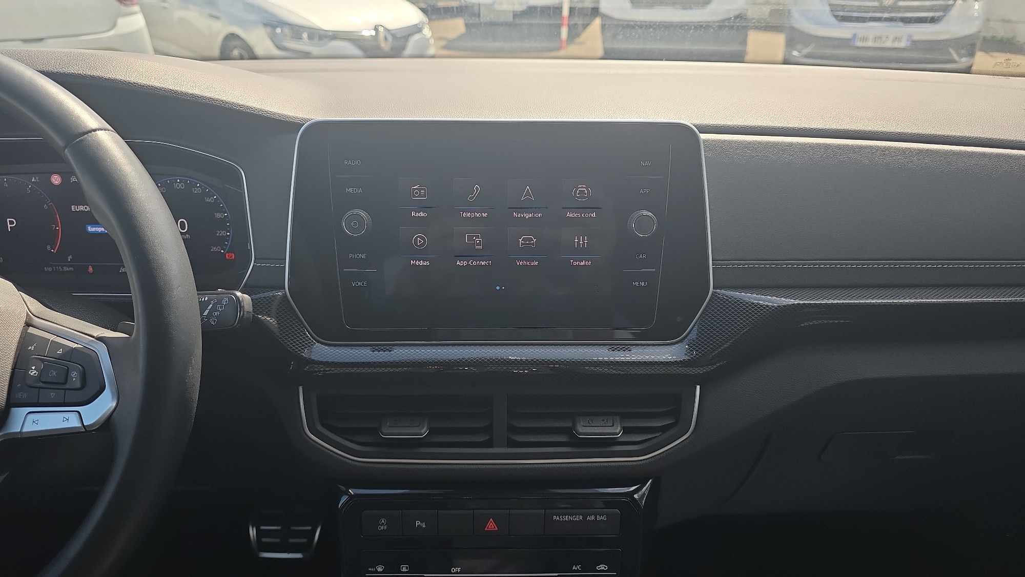 Vente en ligne Volkswagen T-Cross  1.0 TSI 115 Start/Stop DSG7 au prix de 23 790 €