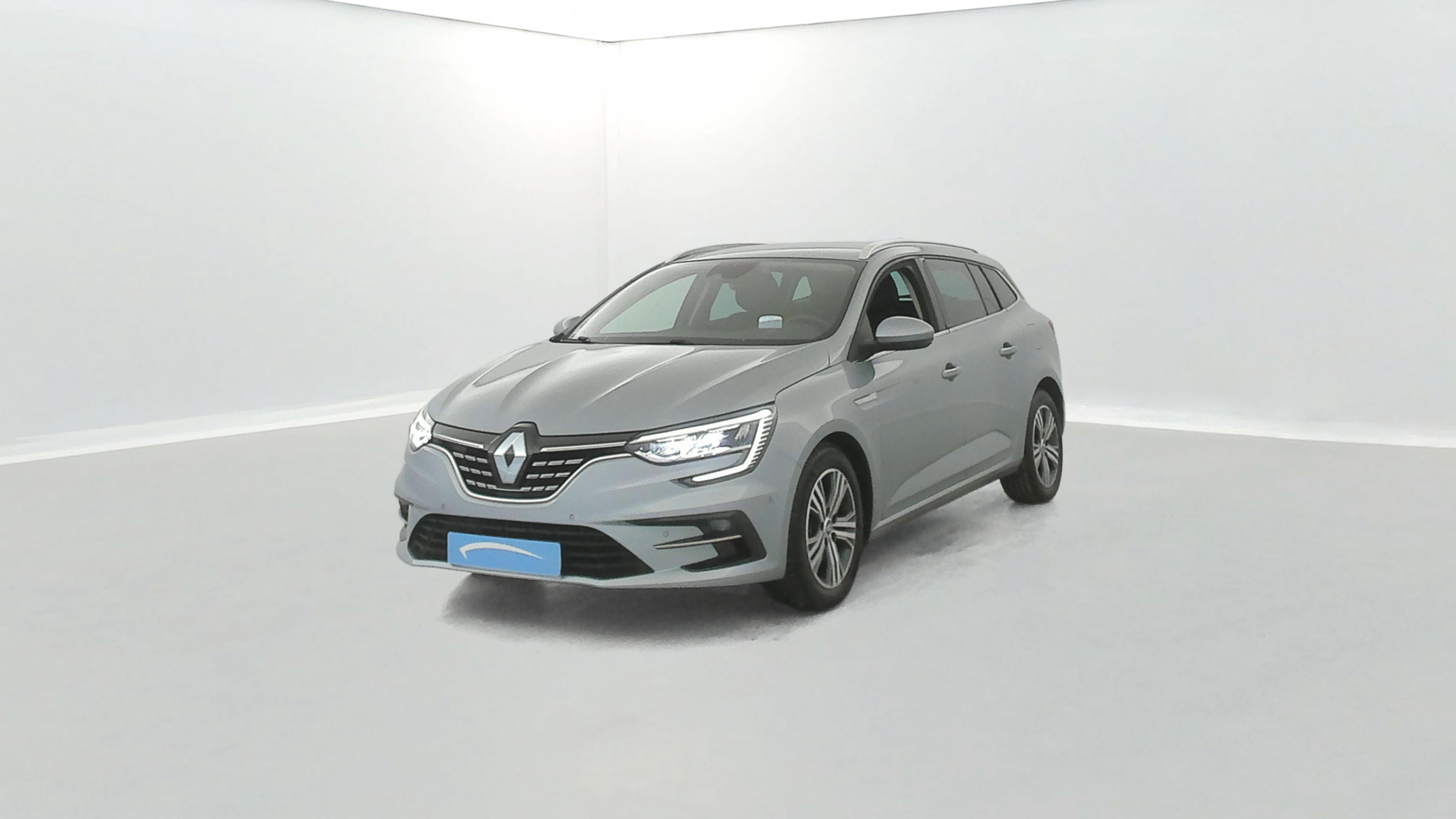 Renault Megane 4 Estate Mégane IV Estate E-TECH Plug-In Hybride 160 occasion de 2021 en vente à Vannes