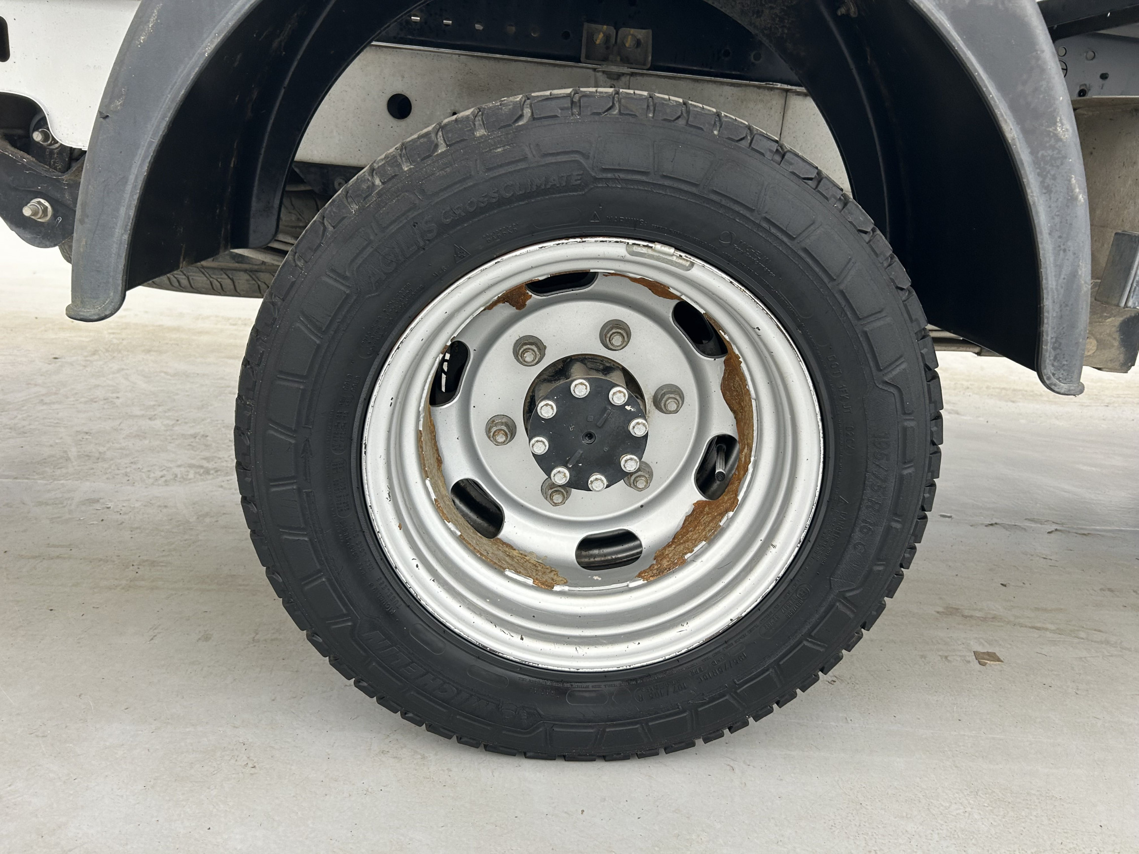 Vente en ligne Renault Master 3 Châssis Cabine MASTER CC PROP RJ3500 L3 ENERGY DCI 145 au prix de 24 870 €
