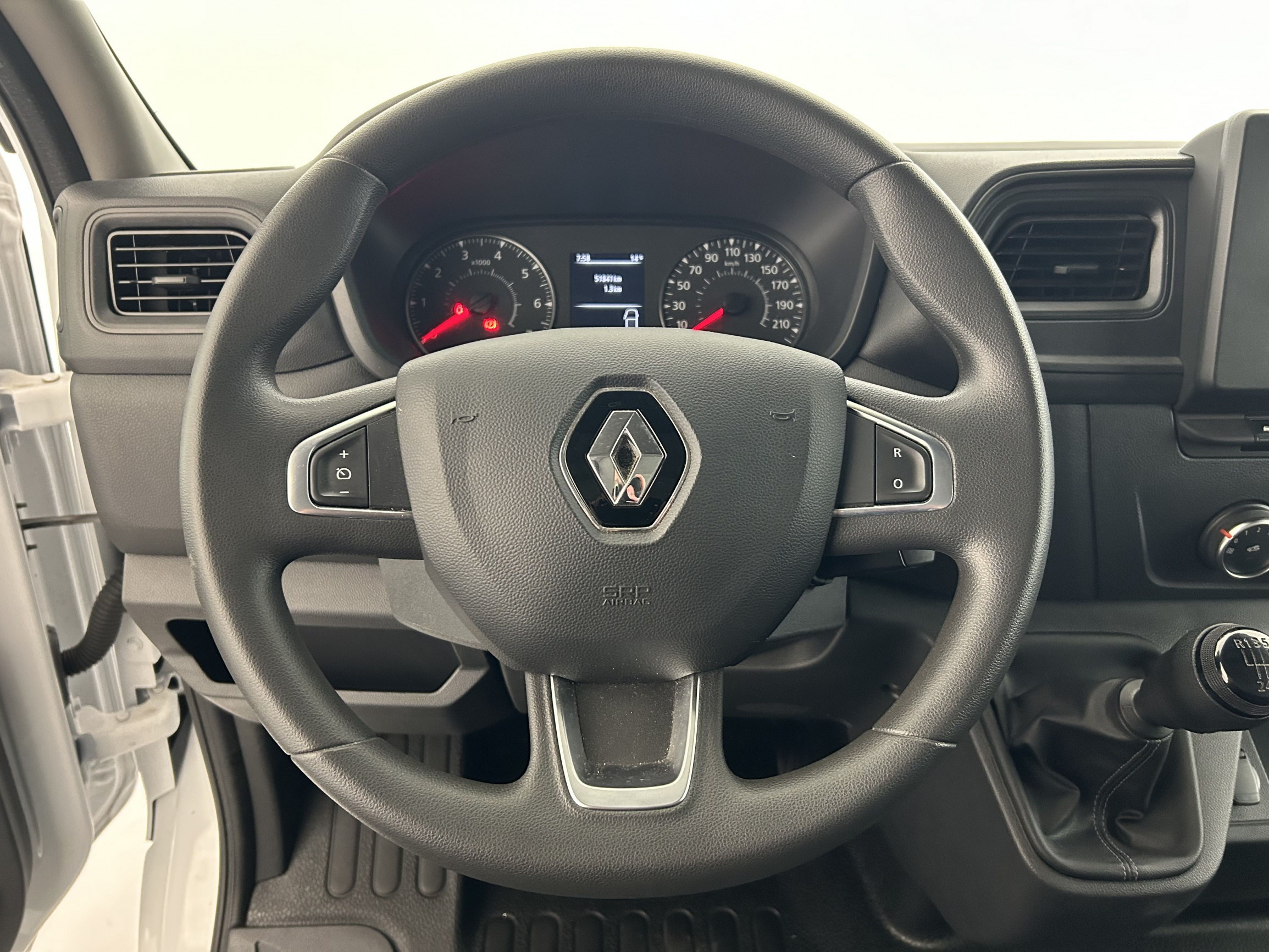 Vente en ligne Renault Master Fourgon MASTER FGN TRAC F3500 L2H2 BLUE DCI 135 au prix de 24 990 €
