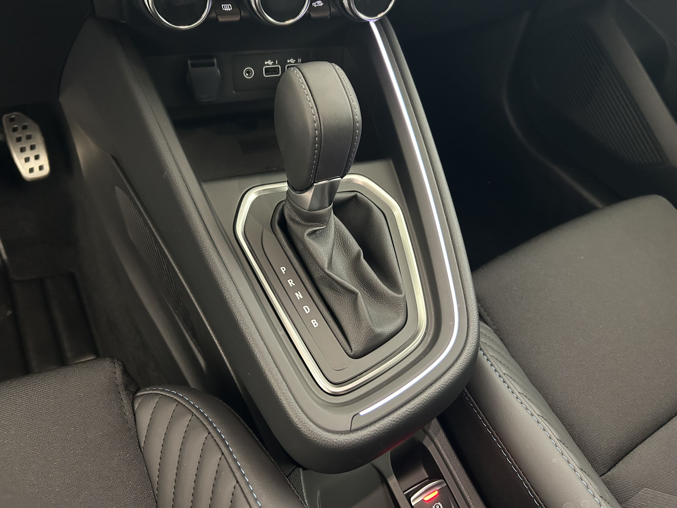 Vente en ligne Renault Clio 5 Clio E-Tech full hybrid 145 ch GSR2 au prix de 24 390 €