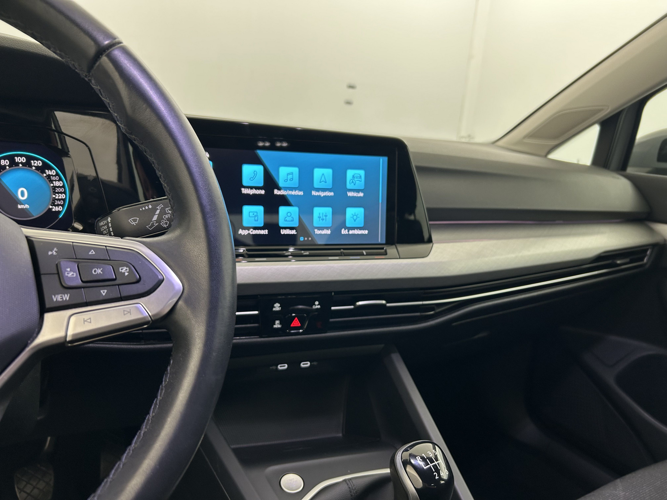 Vente en ligne Volkswagen Golf  2.0 TDI SCR 116 BVM6 au prix de 22 990 €