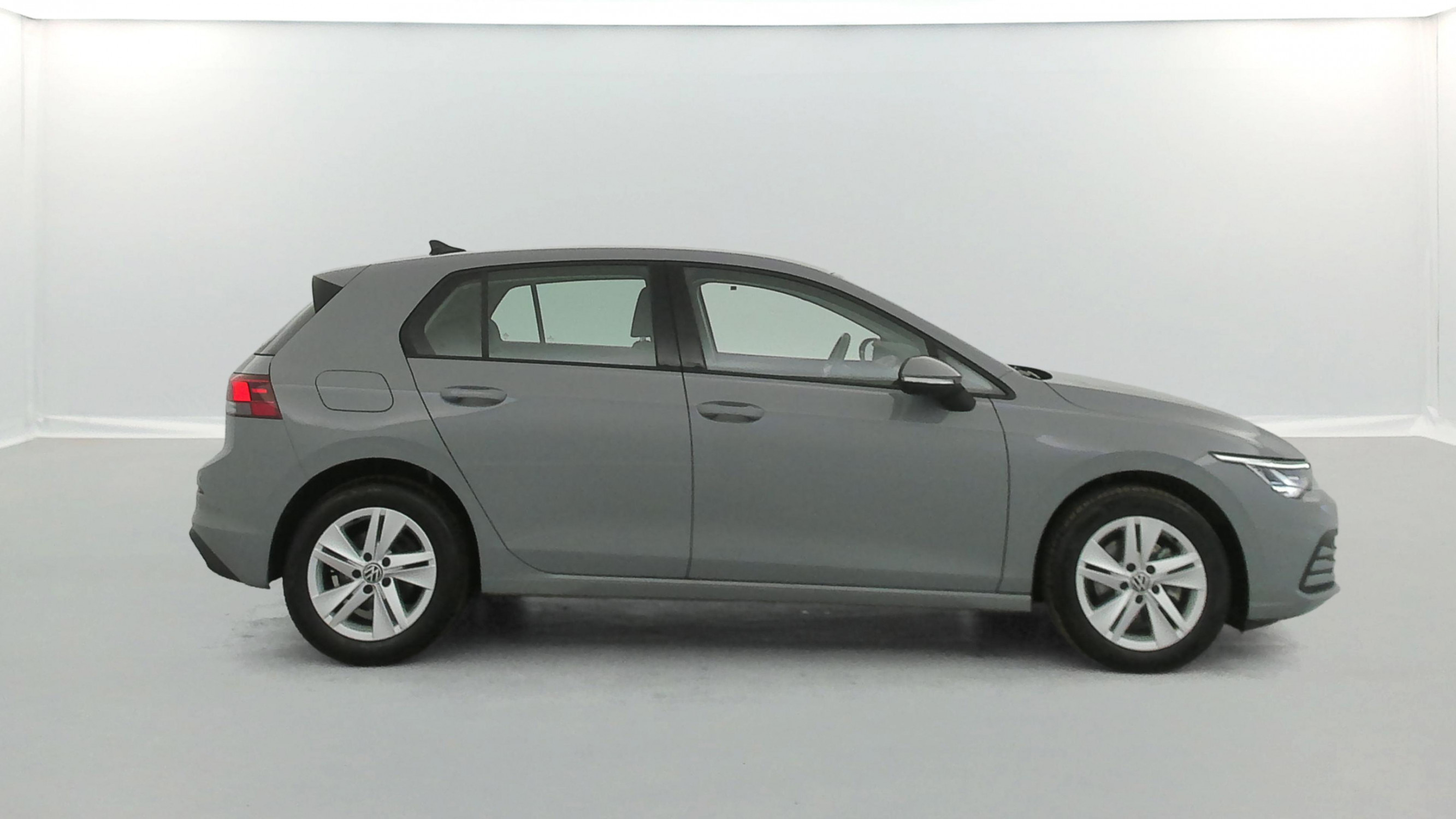 Vente en ligne Volkswagen Golf  2.0 TDI SCR 116 BVM6 au prix de 22 990 €