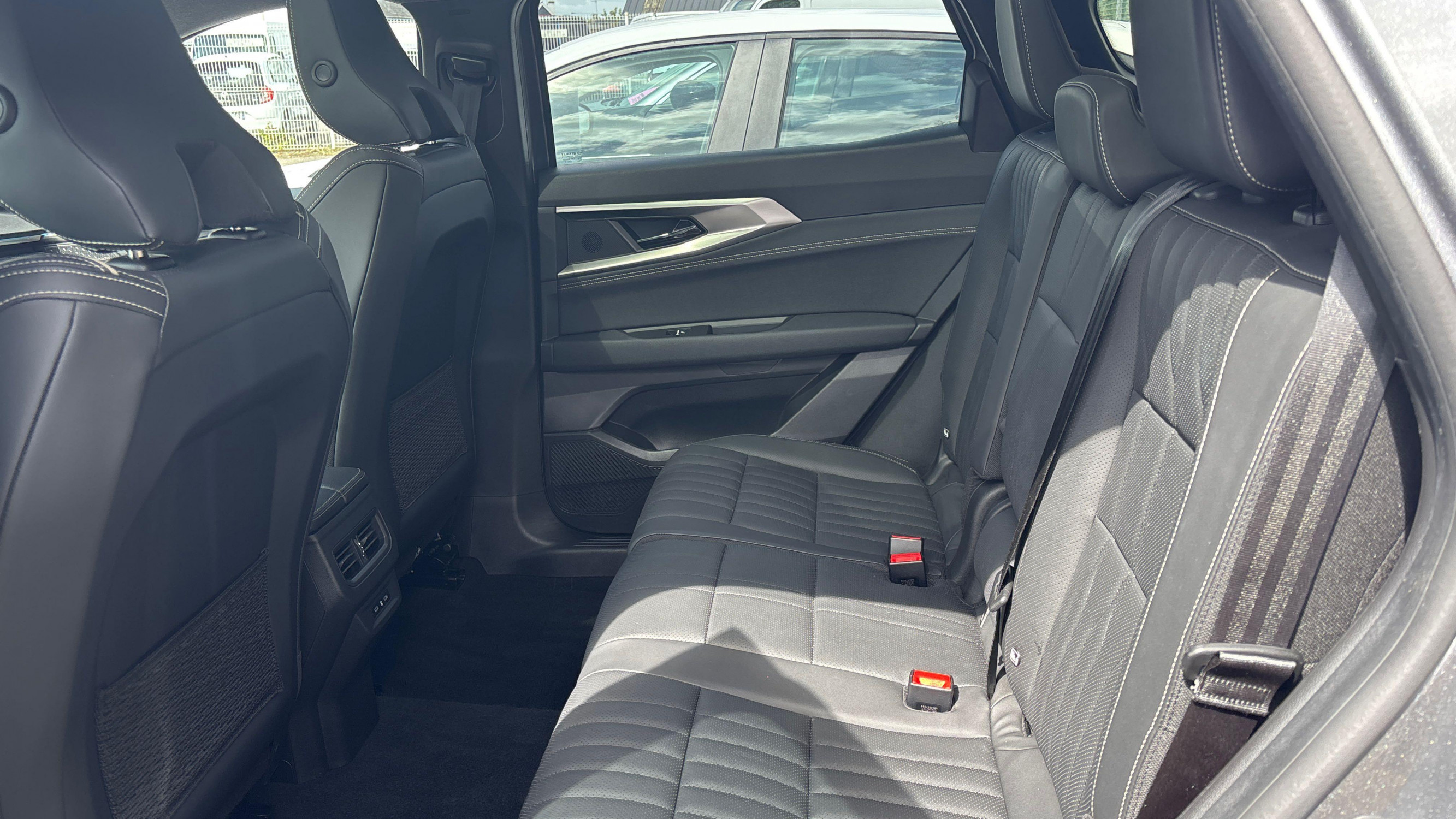 Vente en ligne Renault Espace Espace E-Tech full hybrid 200 GSR2 au prix de 39 590 €