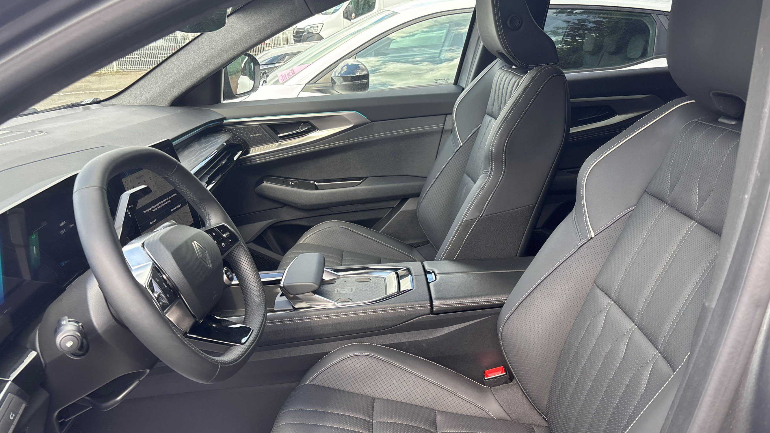 Vente en ligne Renault Espace Espace E-Tech full hybrid 200 GSR2 au prix de 39 590 €