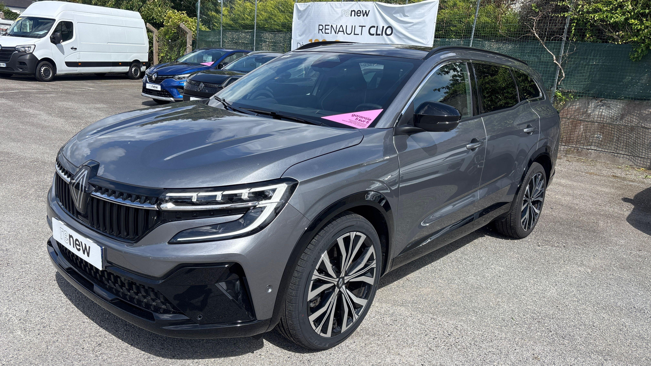 Renault Espace Espace E-Tech full hybrid 200 GSR2 occasion de 2025 en vente à Vannes