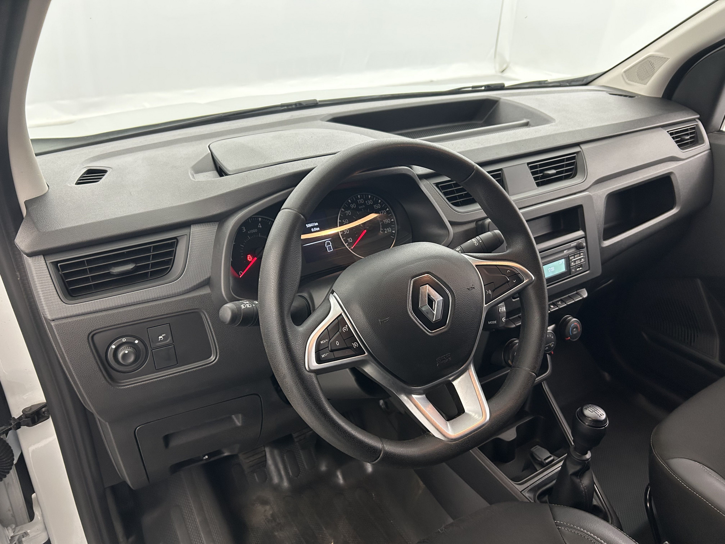 Vente en ligne Renault Express Van  BLUE DCI 95 - 22 au prix de 15 290 €