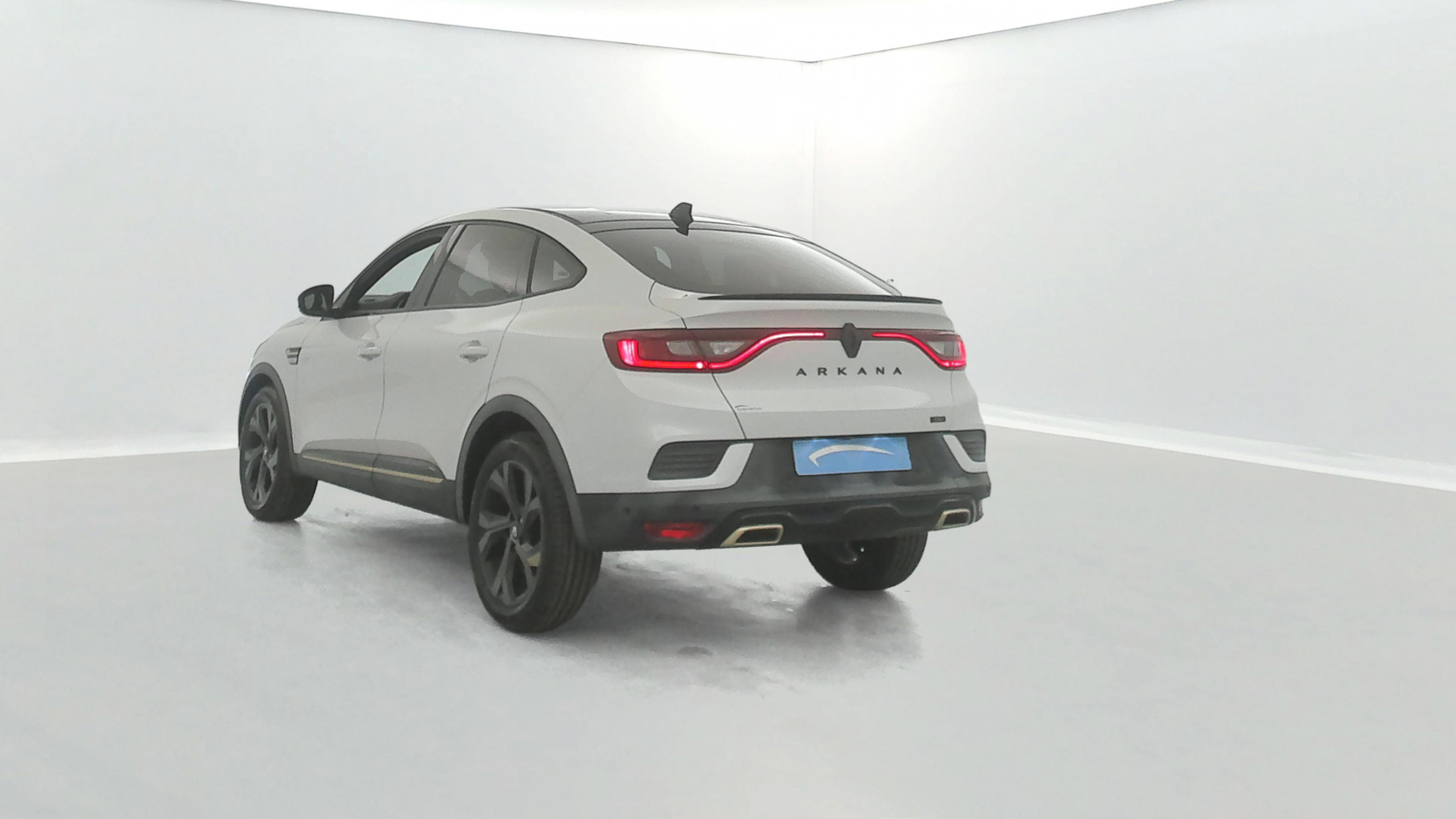 Vente en ligne Renault Arkana  E-Tech hybride 145 - 22 au prix de 22 990 €