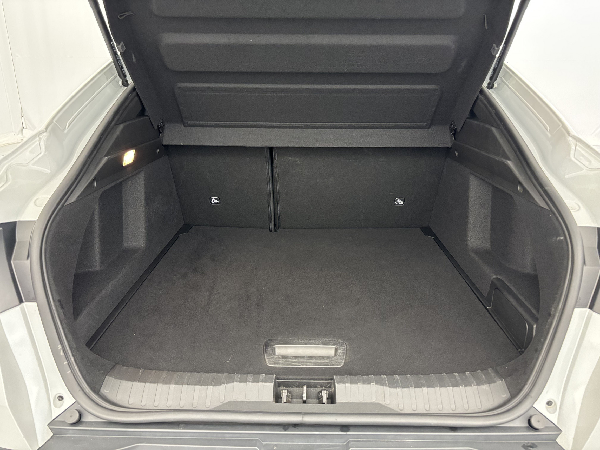Vente en ligne Renault Arkana  E-Tech hybride 145 - 22 au prix de 22 990 €