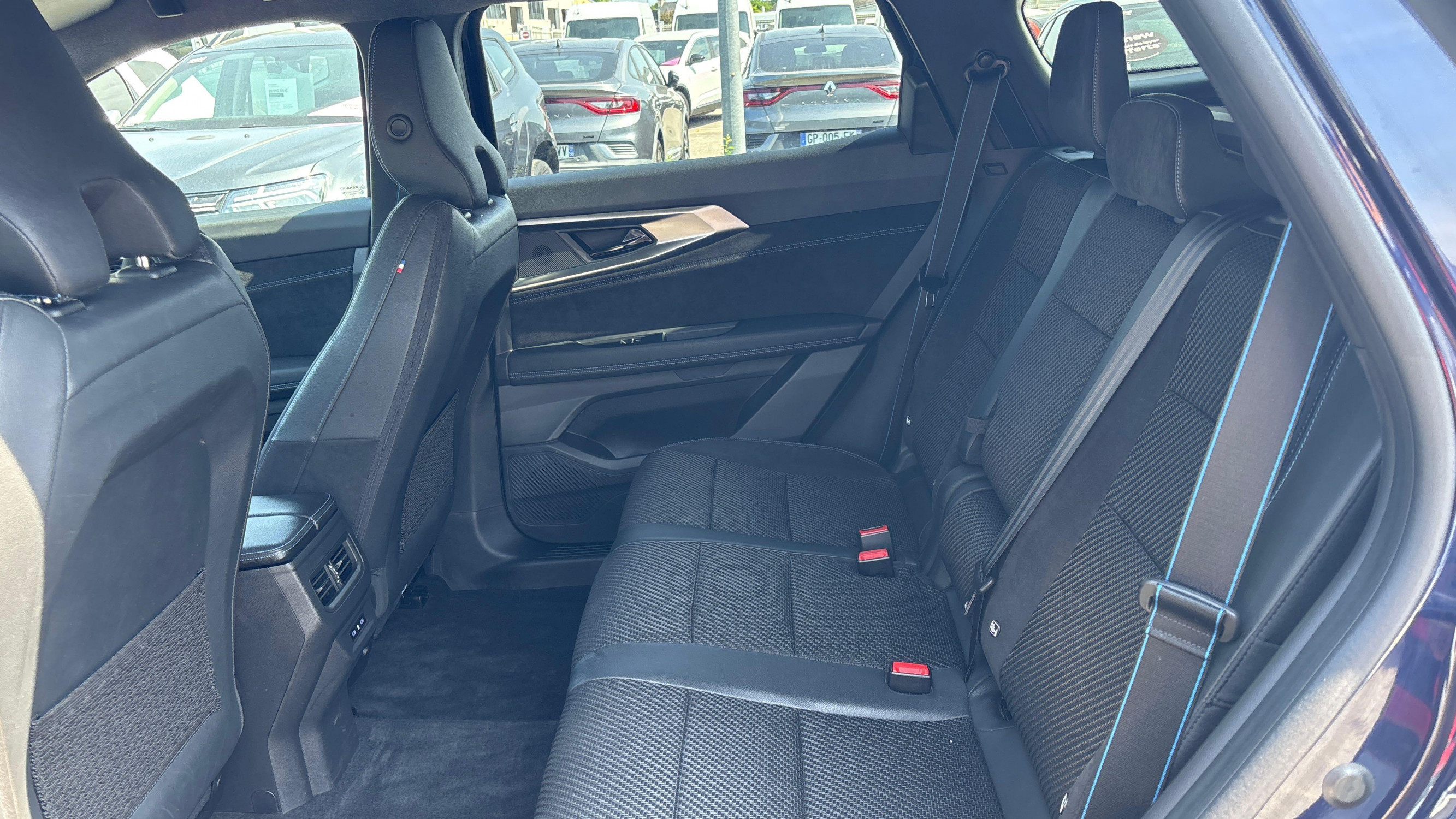 Vente en ligne Renault Espace Espace E-Tech hybrid 200 esprit Alpine au prix de 32 290 €