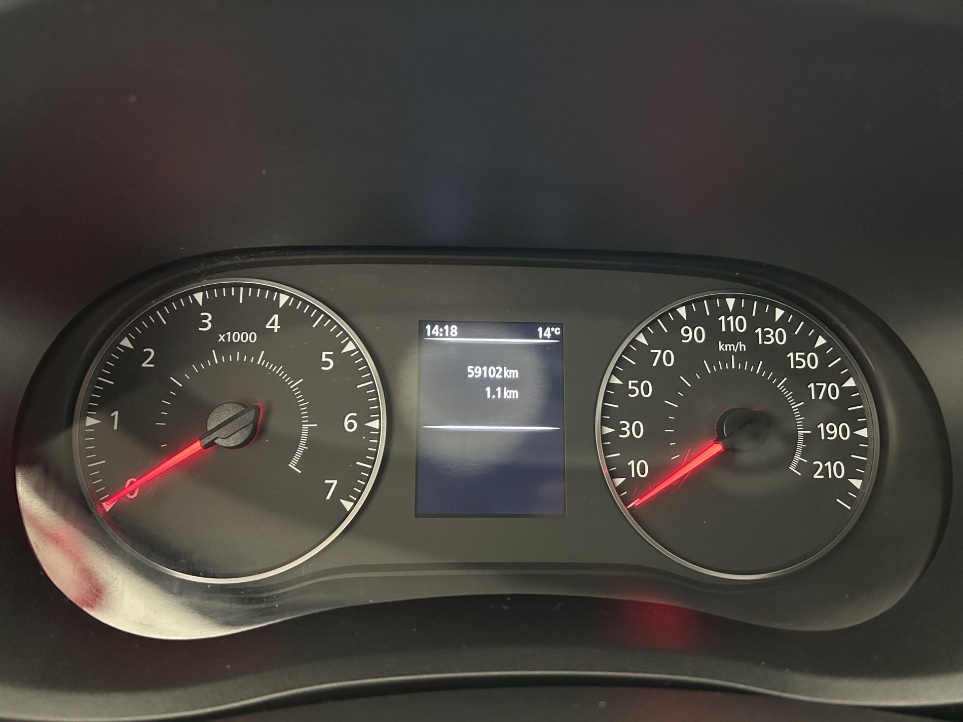 Vente en ligne Renault Master Fourgon MASTER FGN TRAC F3500 L3H3 BLUE DCI 135 au prix de 25 990 €