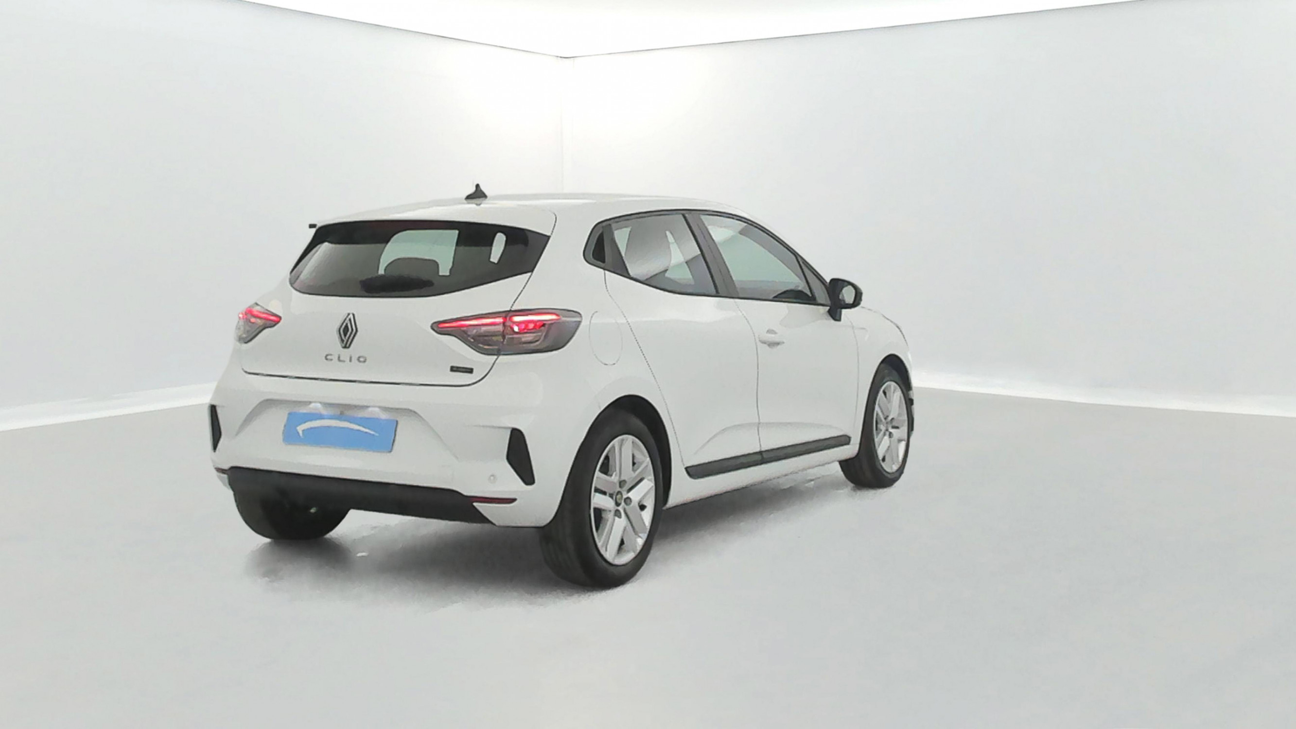 Vente en ligne Renault Clio 5 Clio E-Tech full hybrid 145 ch GSR2 au prix de 19 370 €
