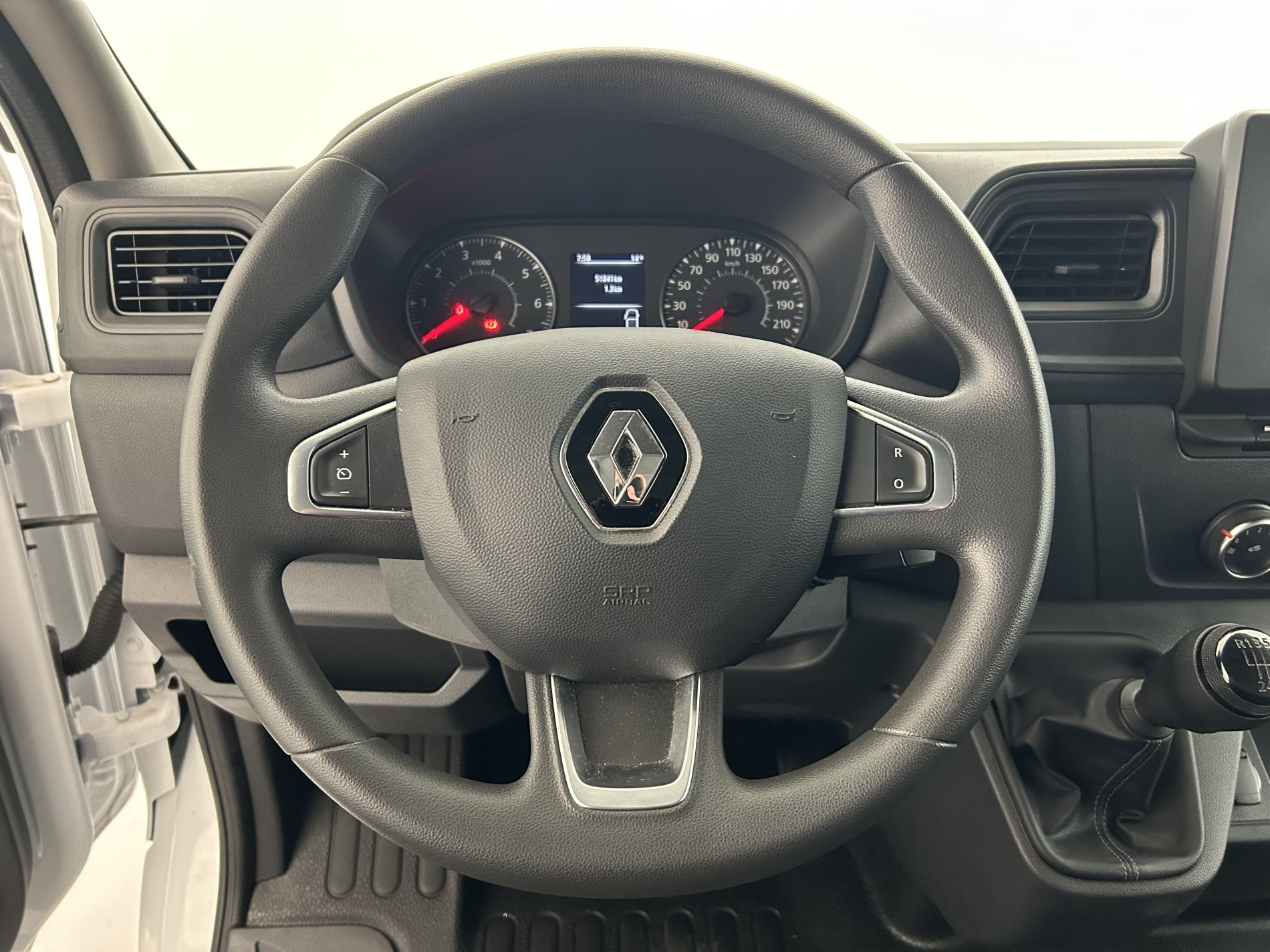 Vente en ligne Renault Master Fourgon MASTER FGN TRAC F3500 L2H2 BLUE DCI 135 au prix de 24 990 €