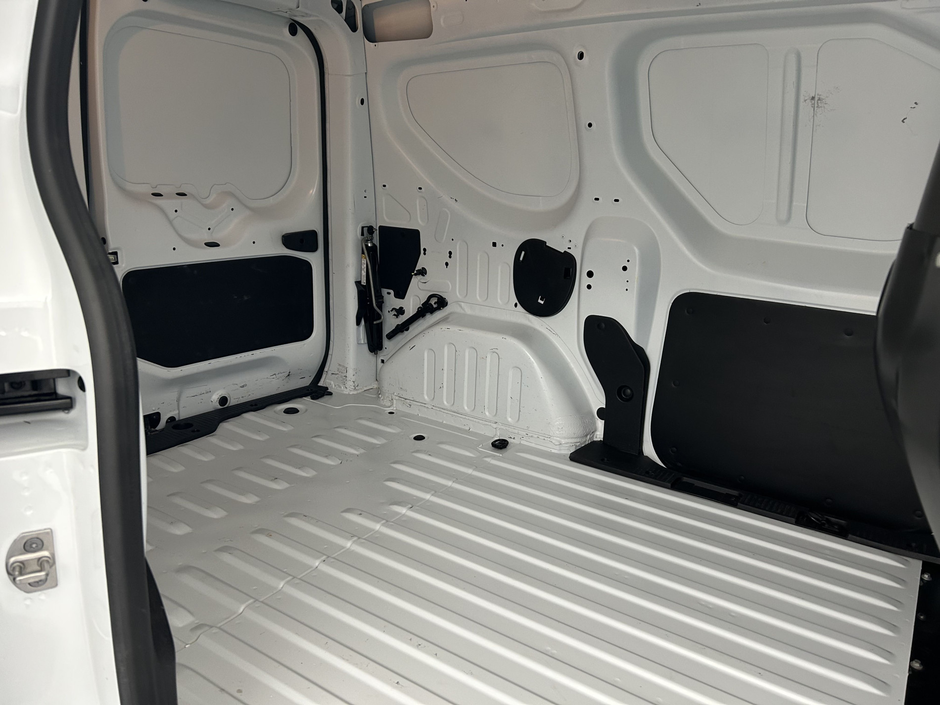 Vente en ligne Renault Express Van  BLUE DCI 95 - 22 au prix de 15 990 €