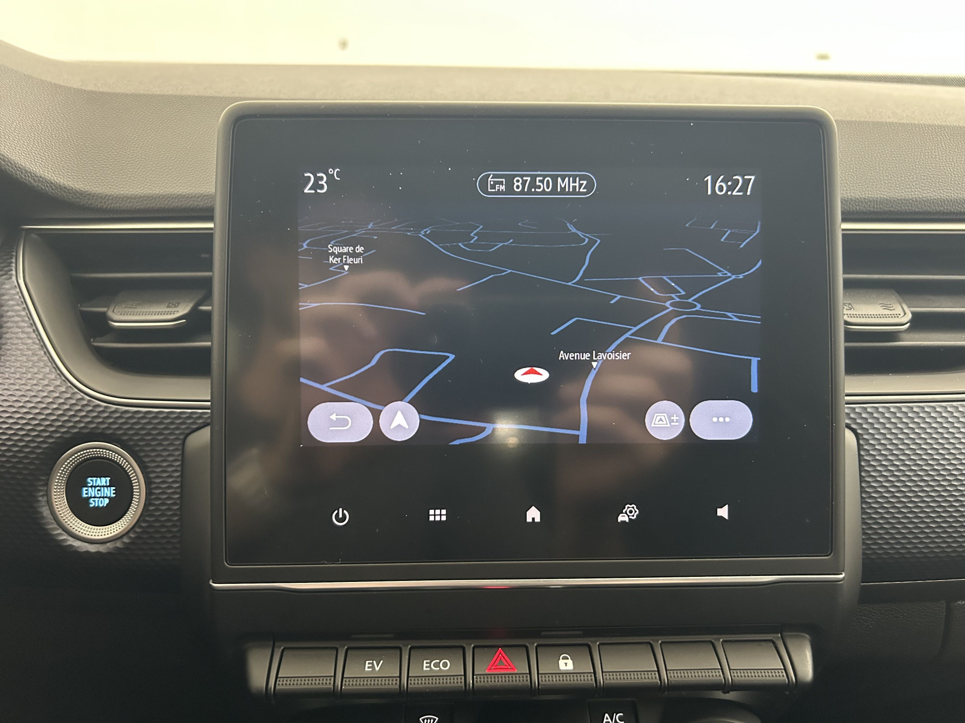 Vente en ligne Renault Arkana  E-Tech hybride 145 - 22 au prix de 20 390 €