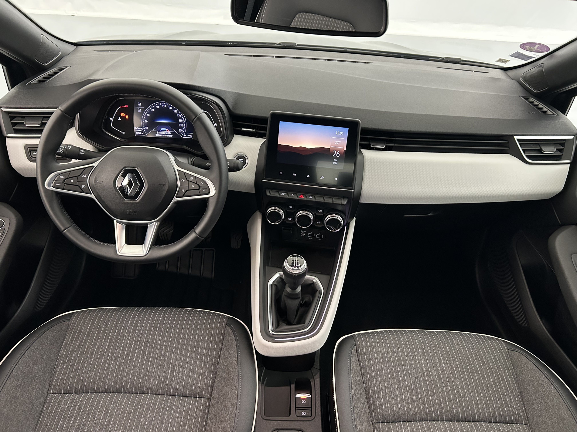 Vente en ligne Renault Clio 5 Clio TCe 90 - 21N au prix de 14 990 €