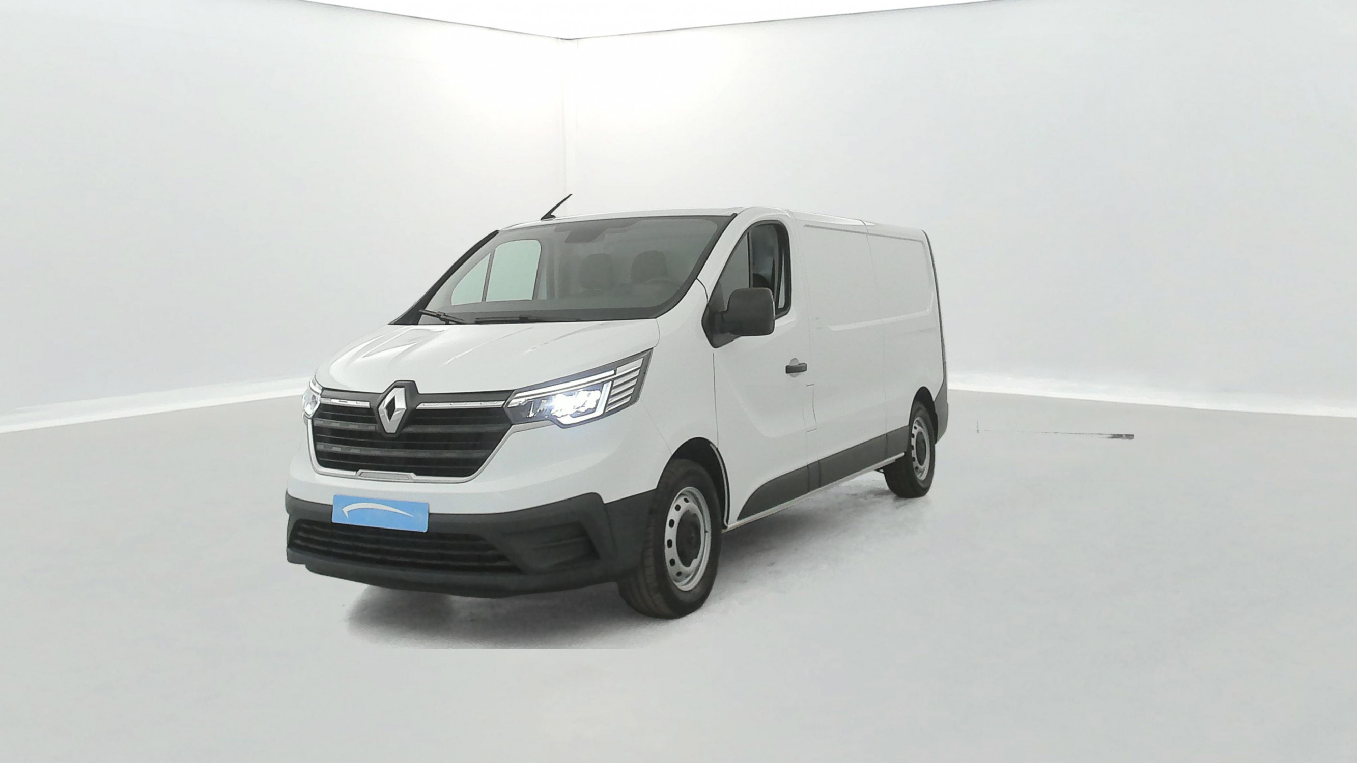 Renault Trafic 3 Fourgon TRAFIC FGN L2H1 3000 KG BLUE DCI 130 occasion de 2023 en vente à Vannes