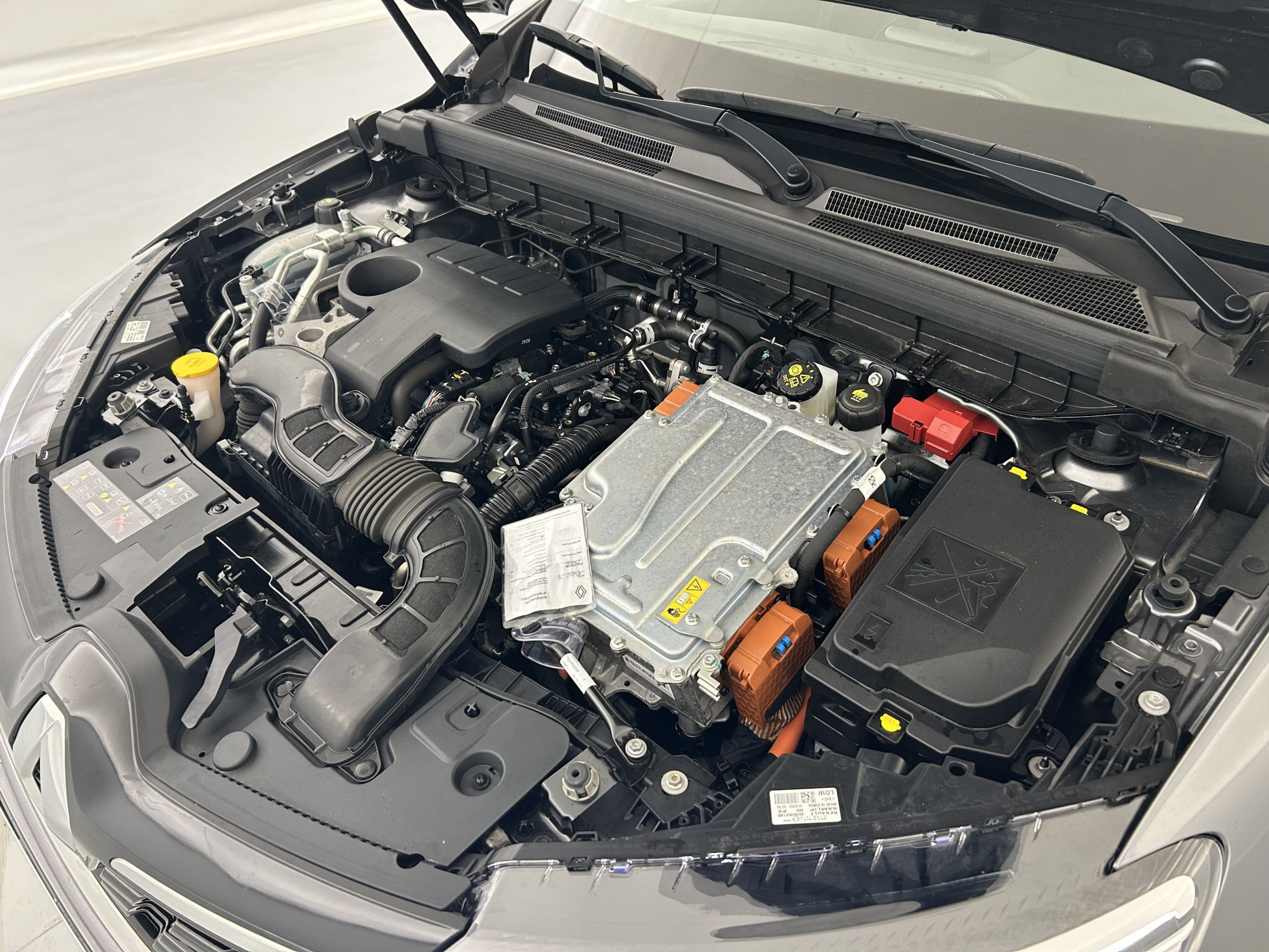 Vente en ligne Renault Arkana  E-Tech hybride 145 - 22 au prix de 20 390 €
