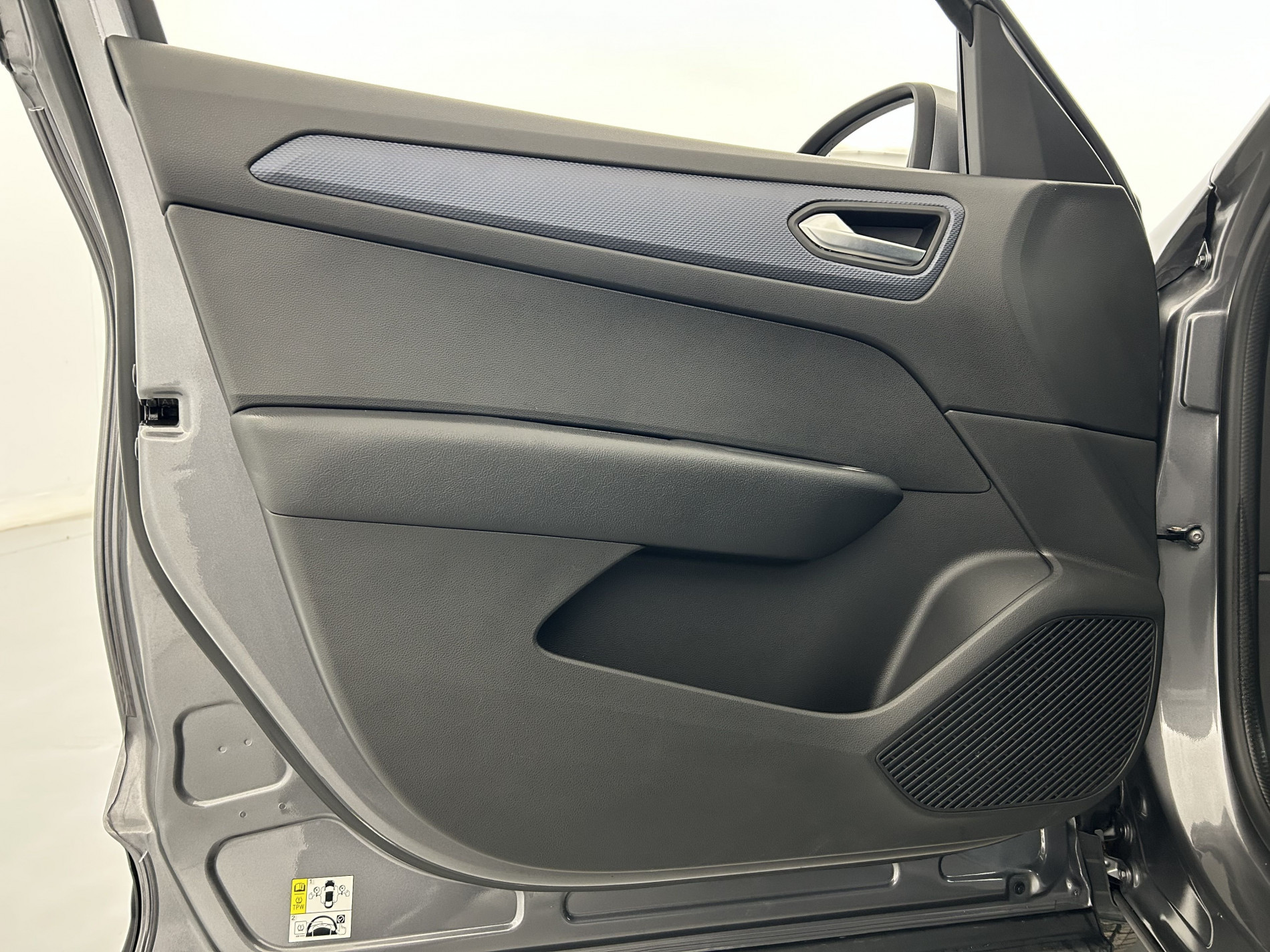 Vente en ligne Renault Arkana  mild hybrid 140 EDC FAP - 22 au prix de 17 490 €