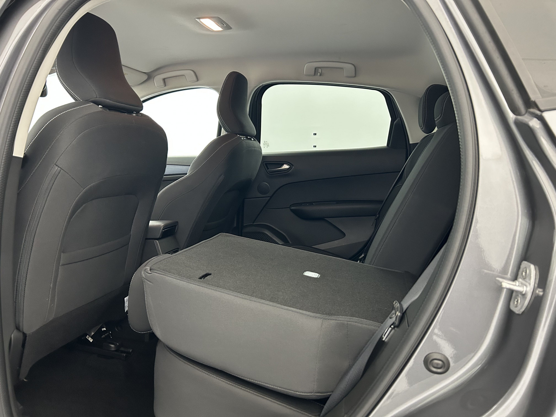 Vente en ligne Renault Arkana  mild hybrid 140 EDC FAP - 22 au prix de 17 490 €
