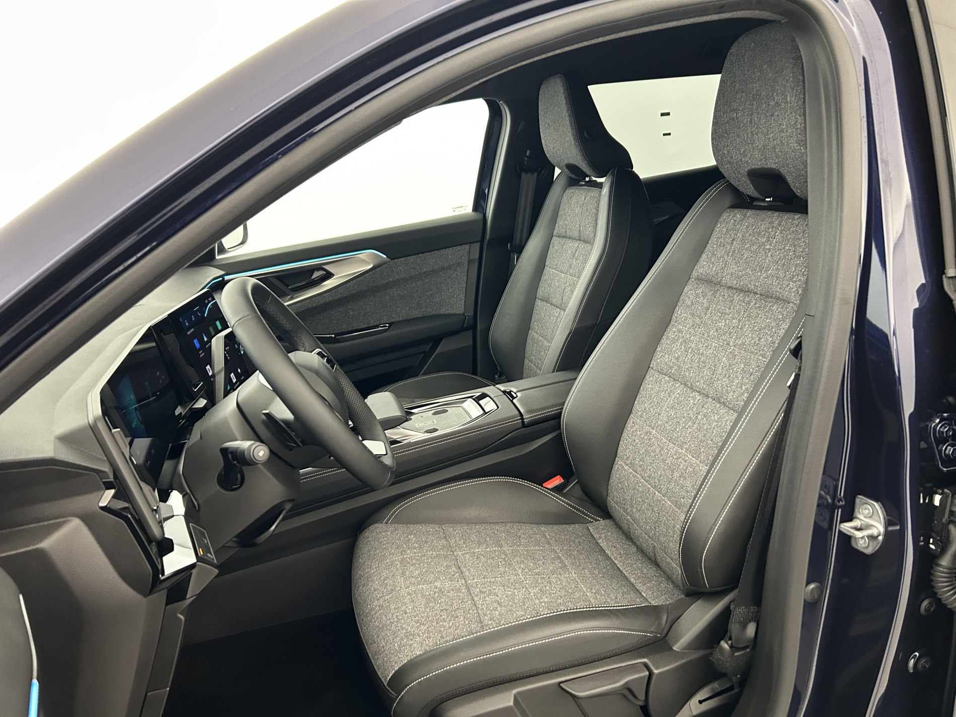 Vente en ligne Renault Espace Espace E-Tech full hybrid 200 GSR2 au prix de 33 690 €
