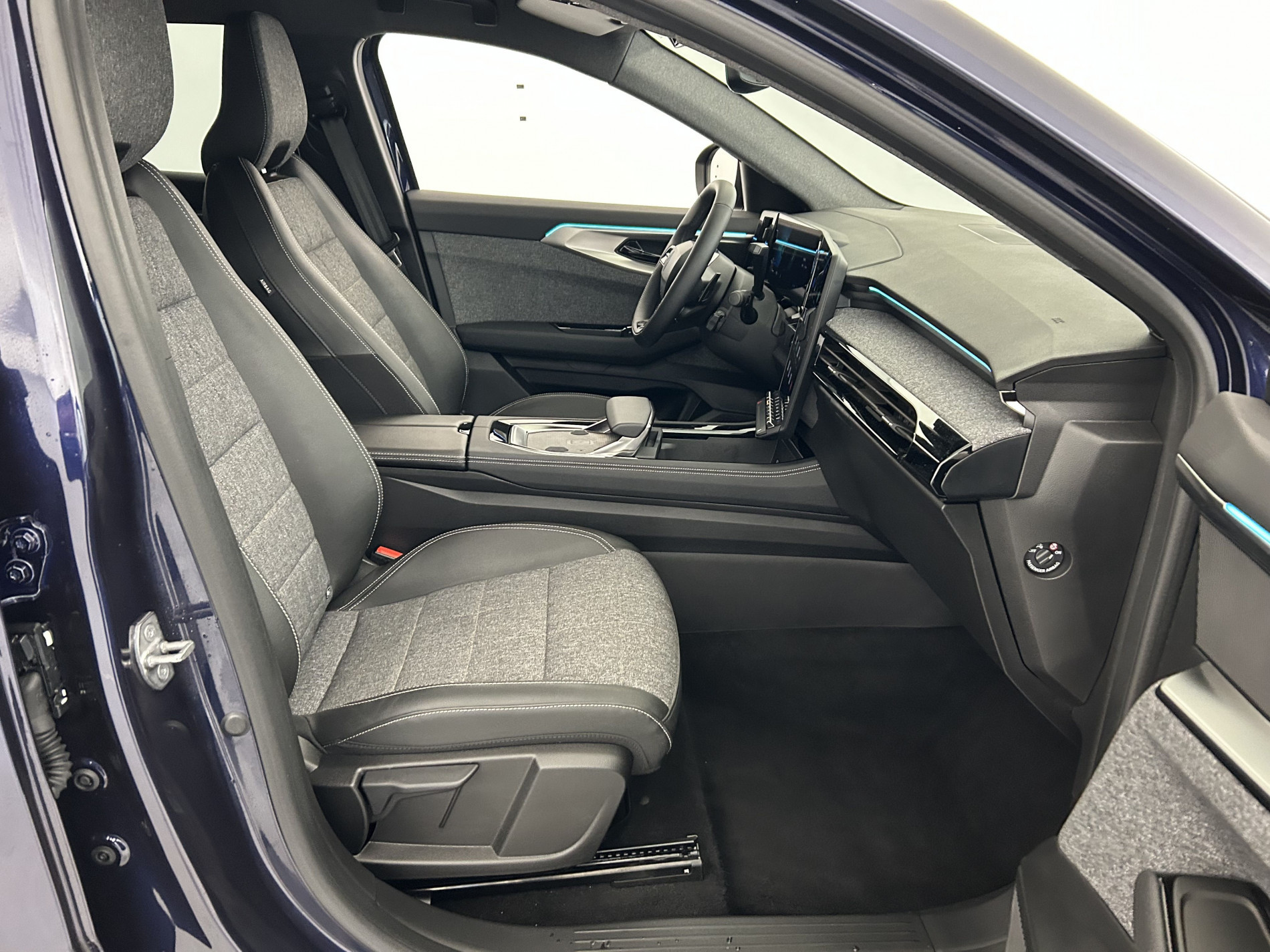 Vente en ligne Renault Espace Espace E-Tech full hybrid 200 GSR2 au prix de 33 690 €