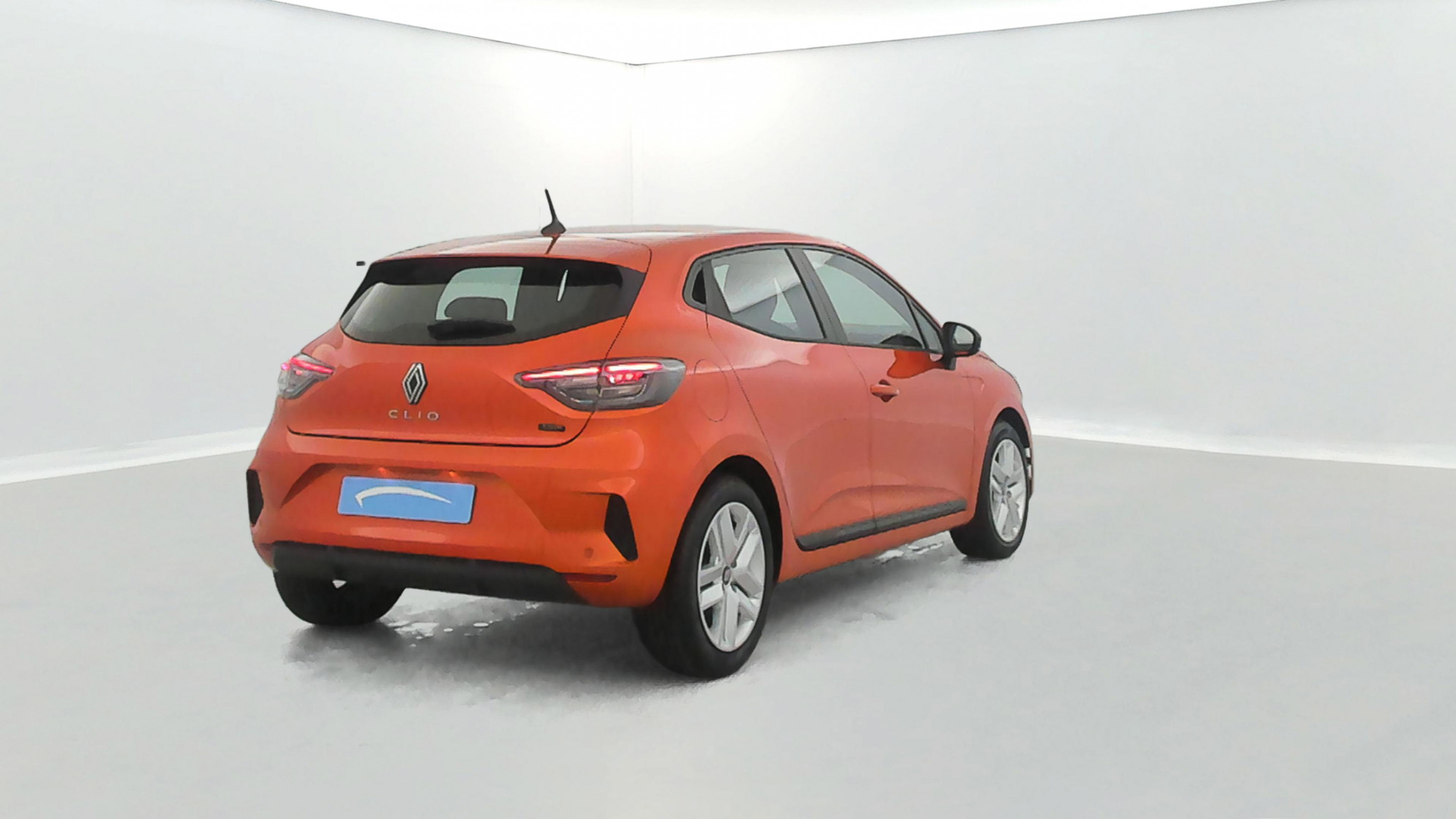 Vente en ligne Renault Clio 5 Clio E-Tech full hybrid 145 ch GSR2 au prix de 18 990 €