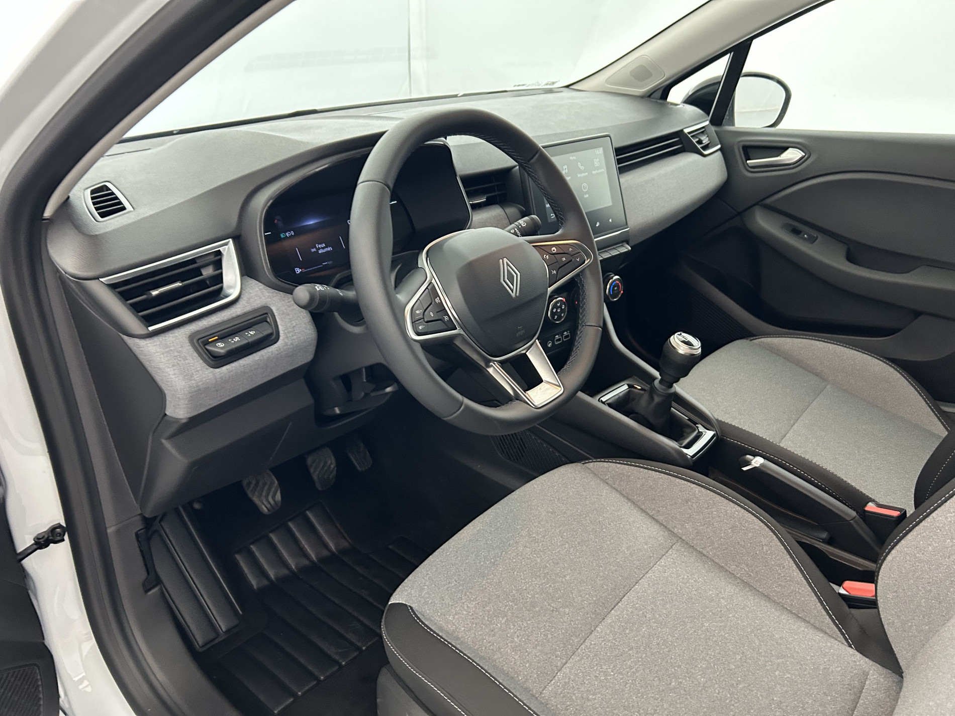 Vente en ligne Renault Clio 5 Clio TCe 90 ch GSR2 au prix de 16 290 €