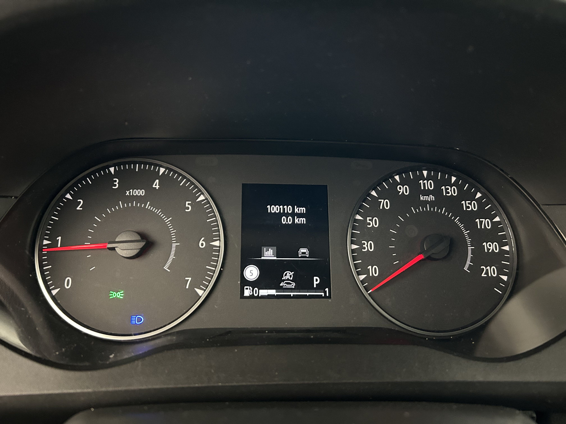 Vente en ligne Renault Kangoo Van  BLUE DCI 95 EDC au prix de 13 490 €