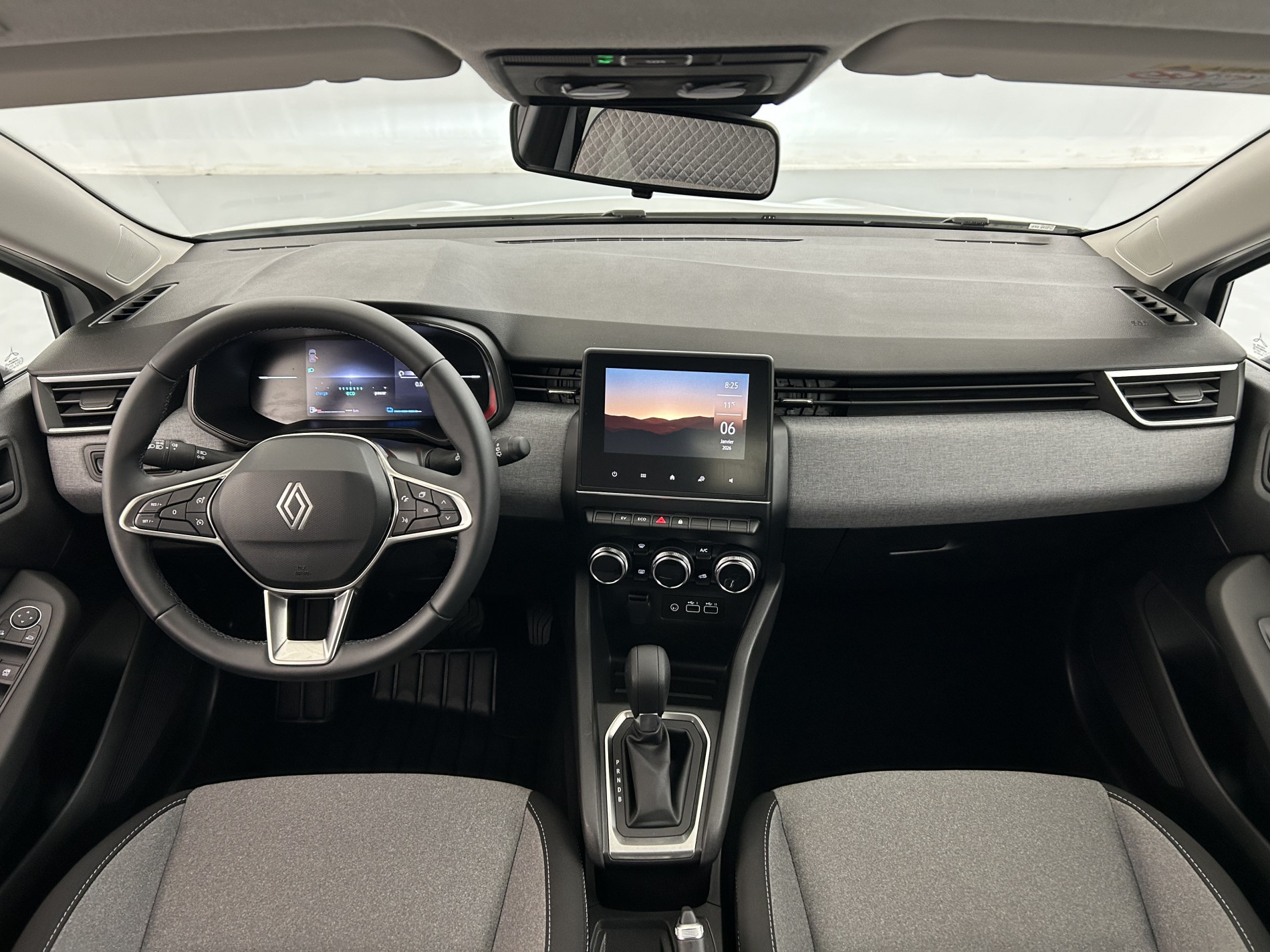 Vente en ligne Renault Clio 5 Clio E-Tech full hybrid 145 ch GSR2 au prix de 18 890 €