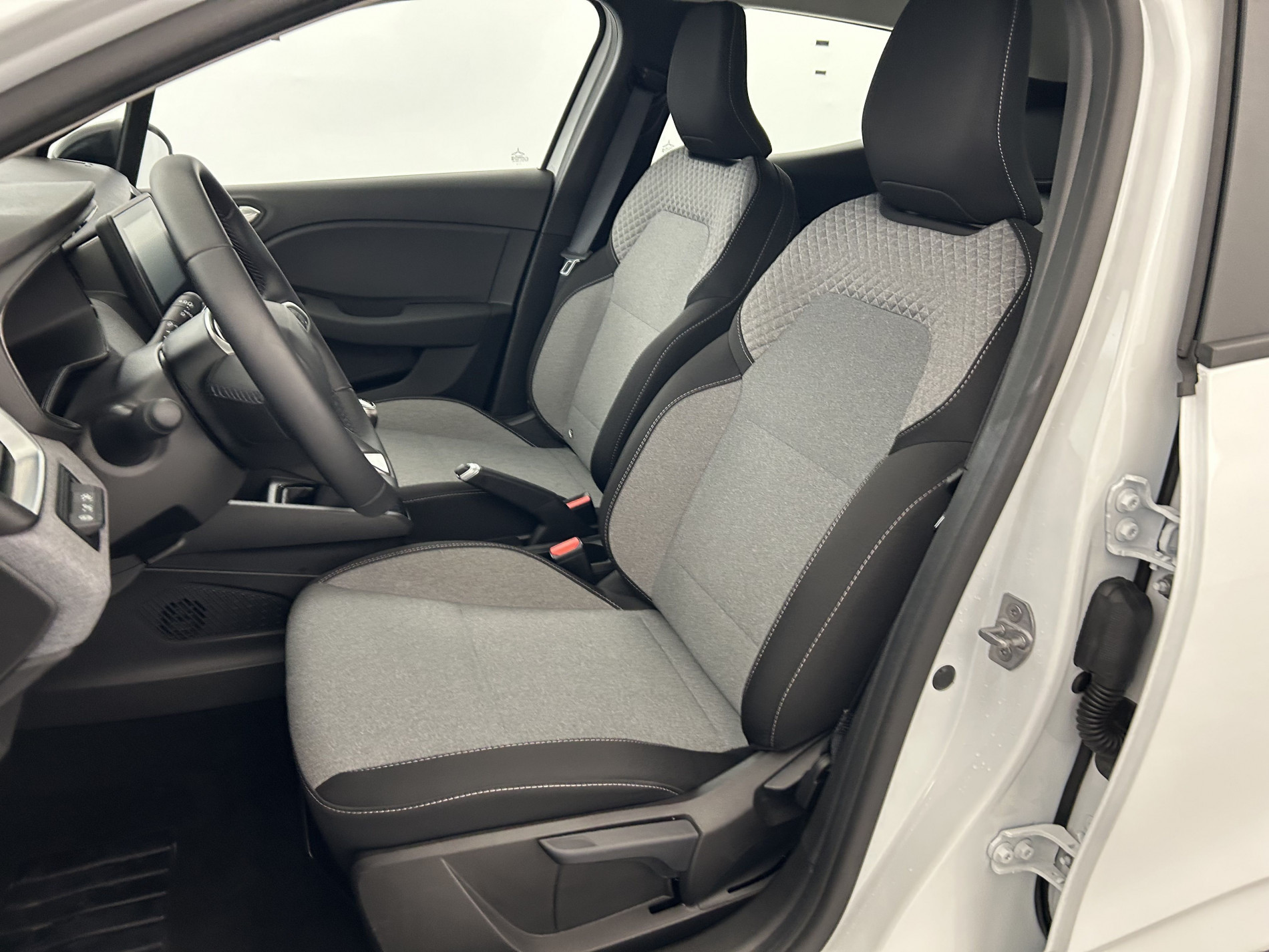 Vente en ligne Renault Clio 5 Clio SCe 65 ch GSR2 au prix de 14 990 €