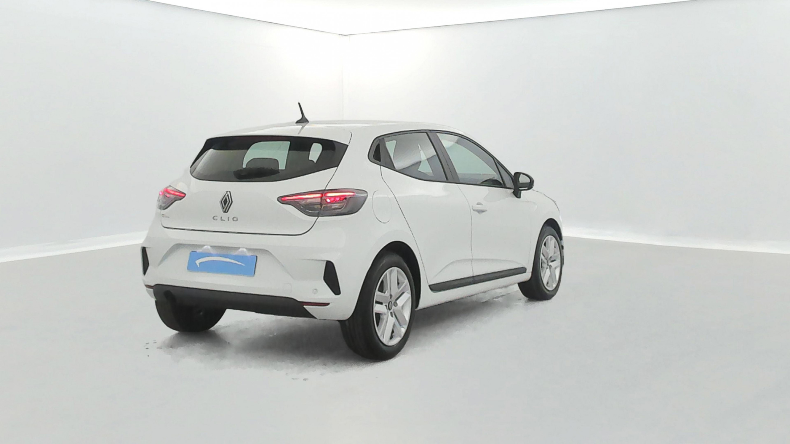Vente en ligne Renault Clio 5 Clio Blue dCi 100 ch GSR2 au prix de 17 690 €