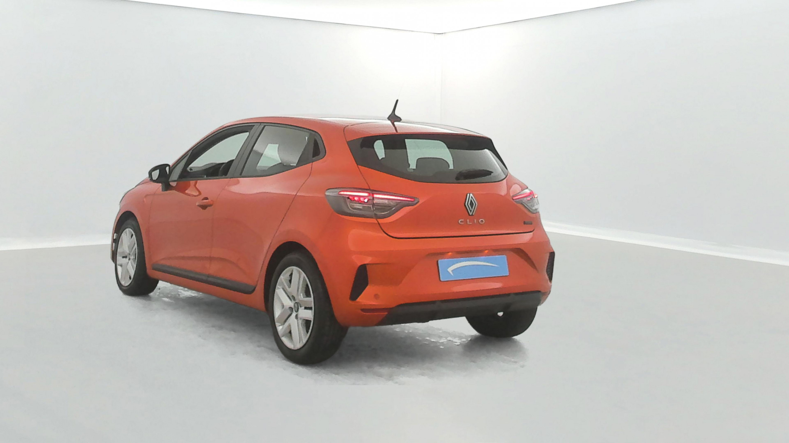 Vente en ligne Renault Clio 5 Clio E-Tech full hybrid 145 ch GSR2 au prix de 18 990 €
