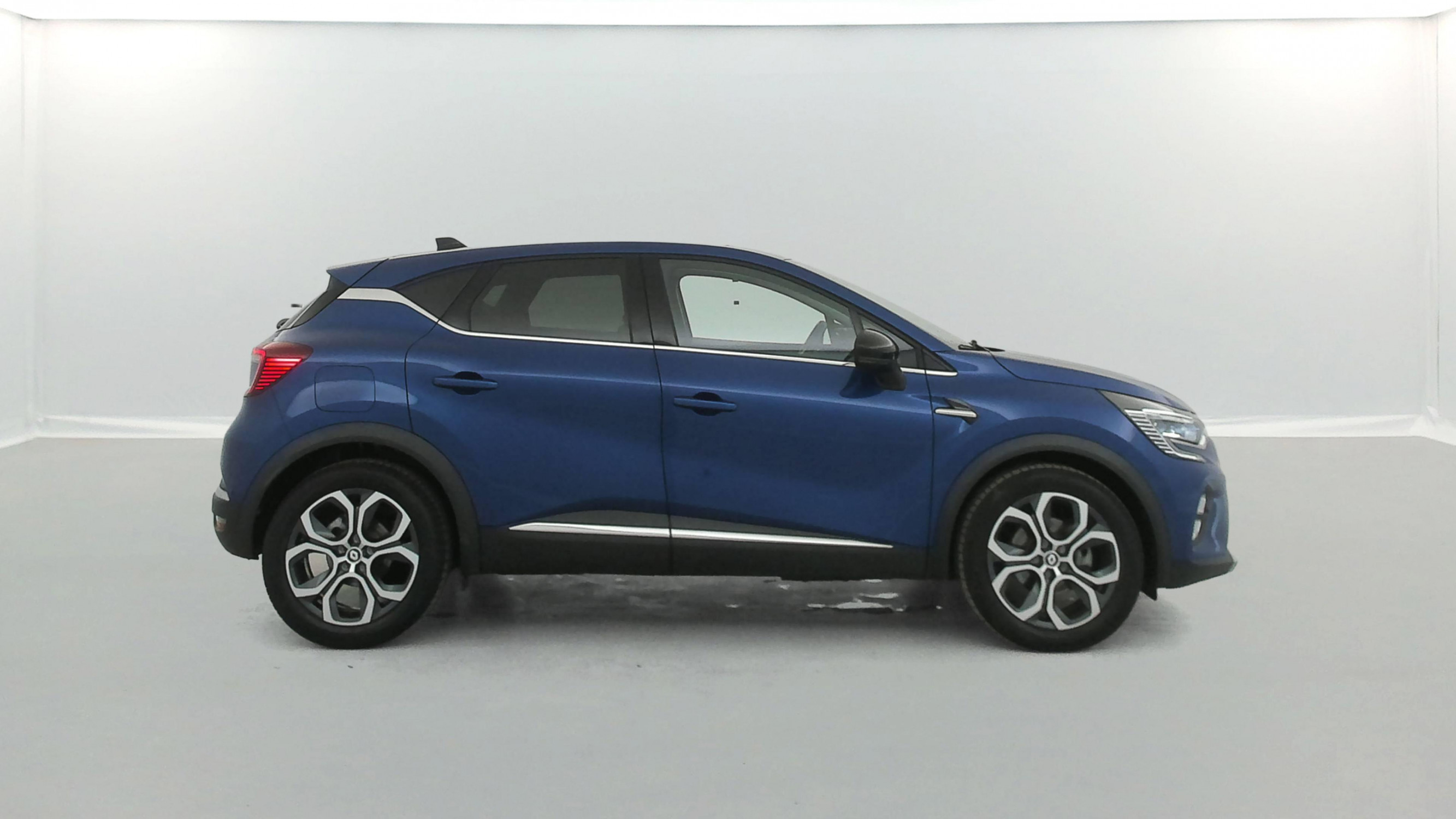 Vente en ligne Renault Captur  E-Tech full hybrid 145 au prix de 19 790 €