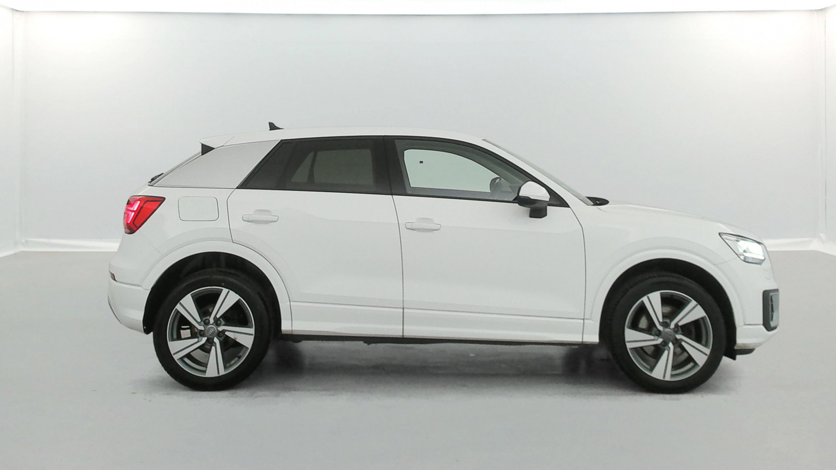 Vente en ligne Audi Q2  35 TDI 150 BVM6 au prix de 22 990 €