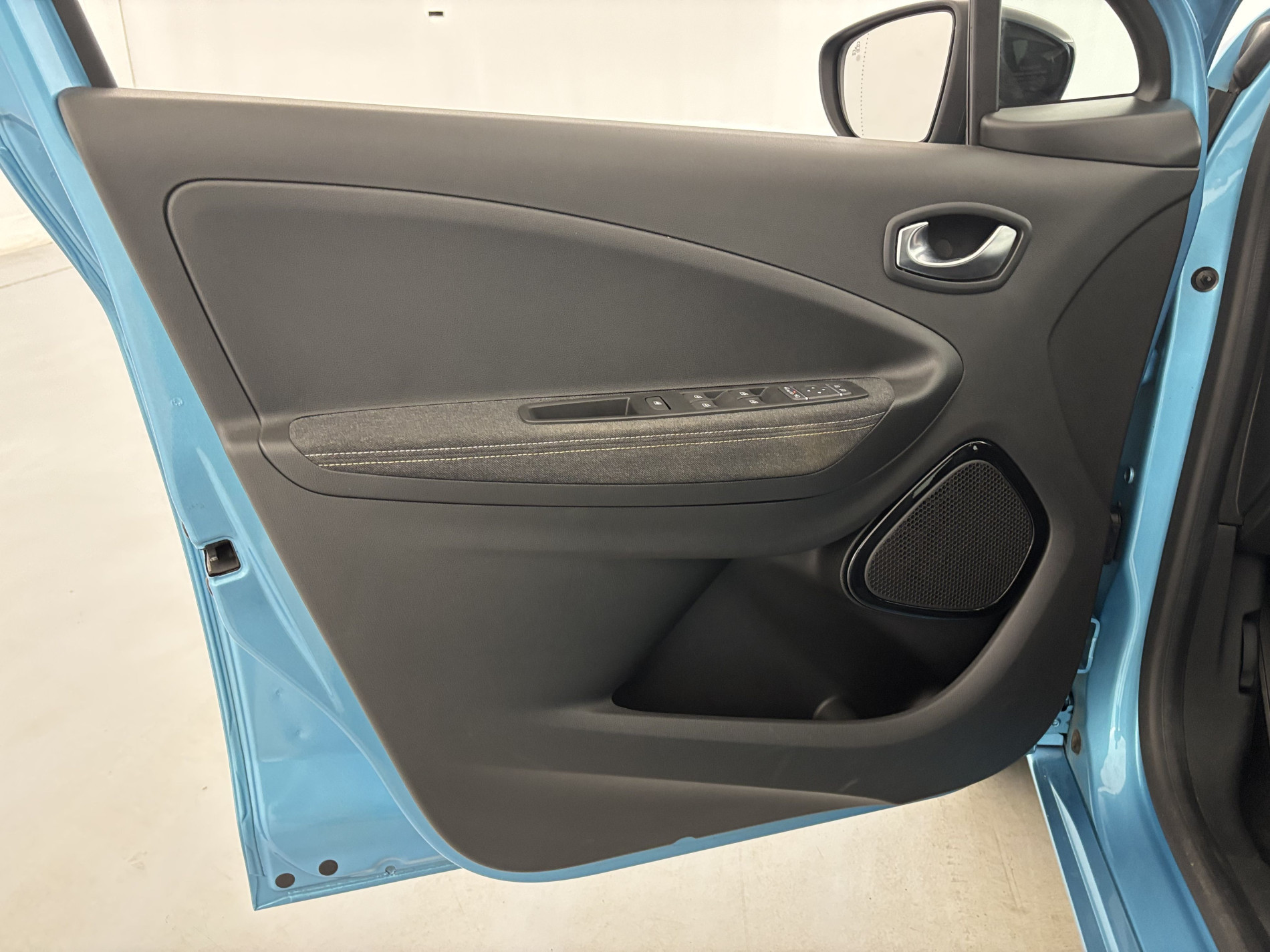 Vente en ligne Renault Zoé Zoe R135 - MY22 au prix de 19 990 €