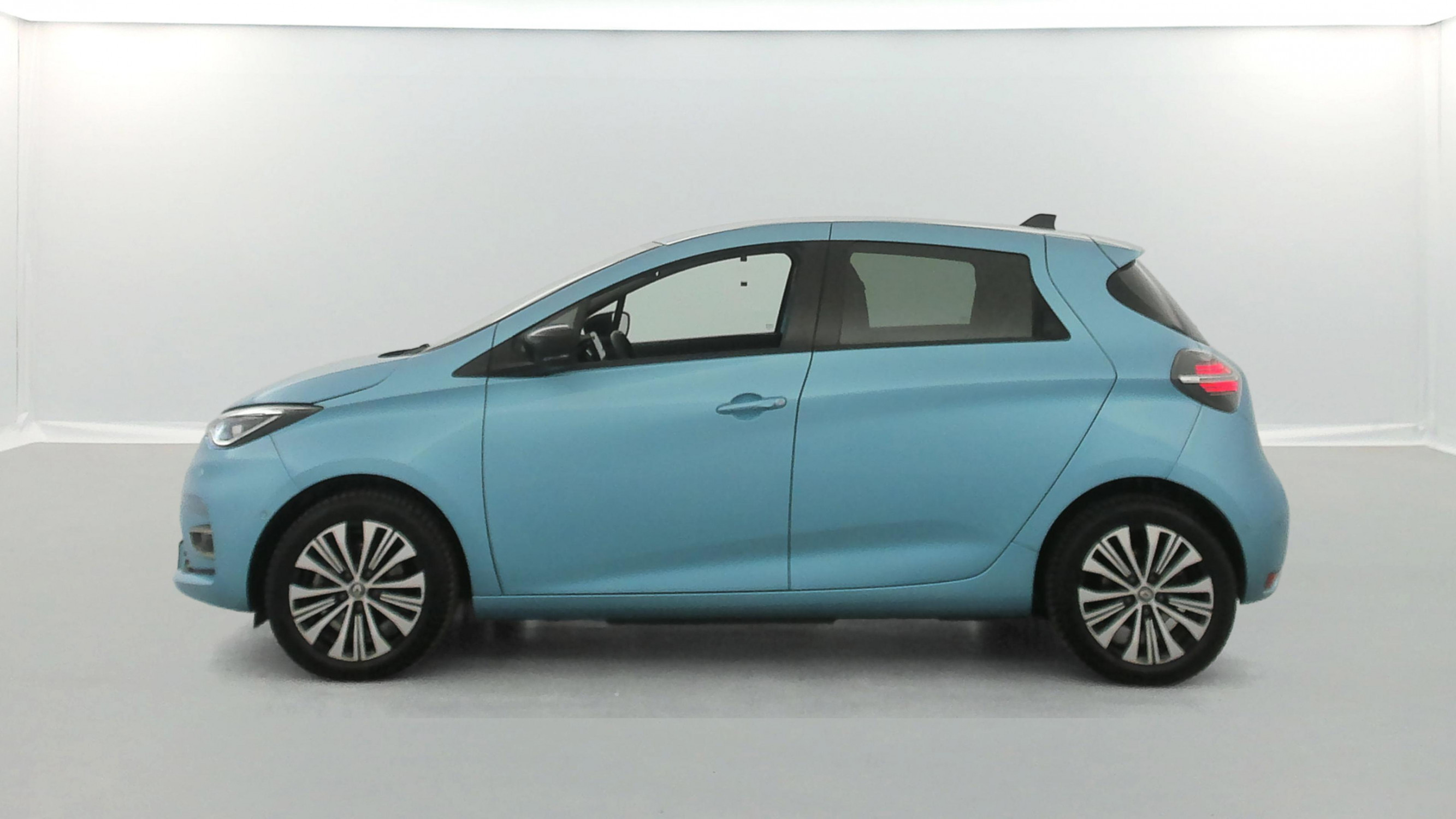 Vente en ligne Renault Zoé Zoe R135 - MY22 au prix de 19 990 €