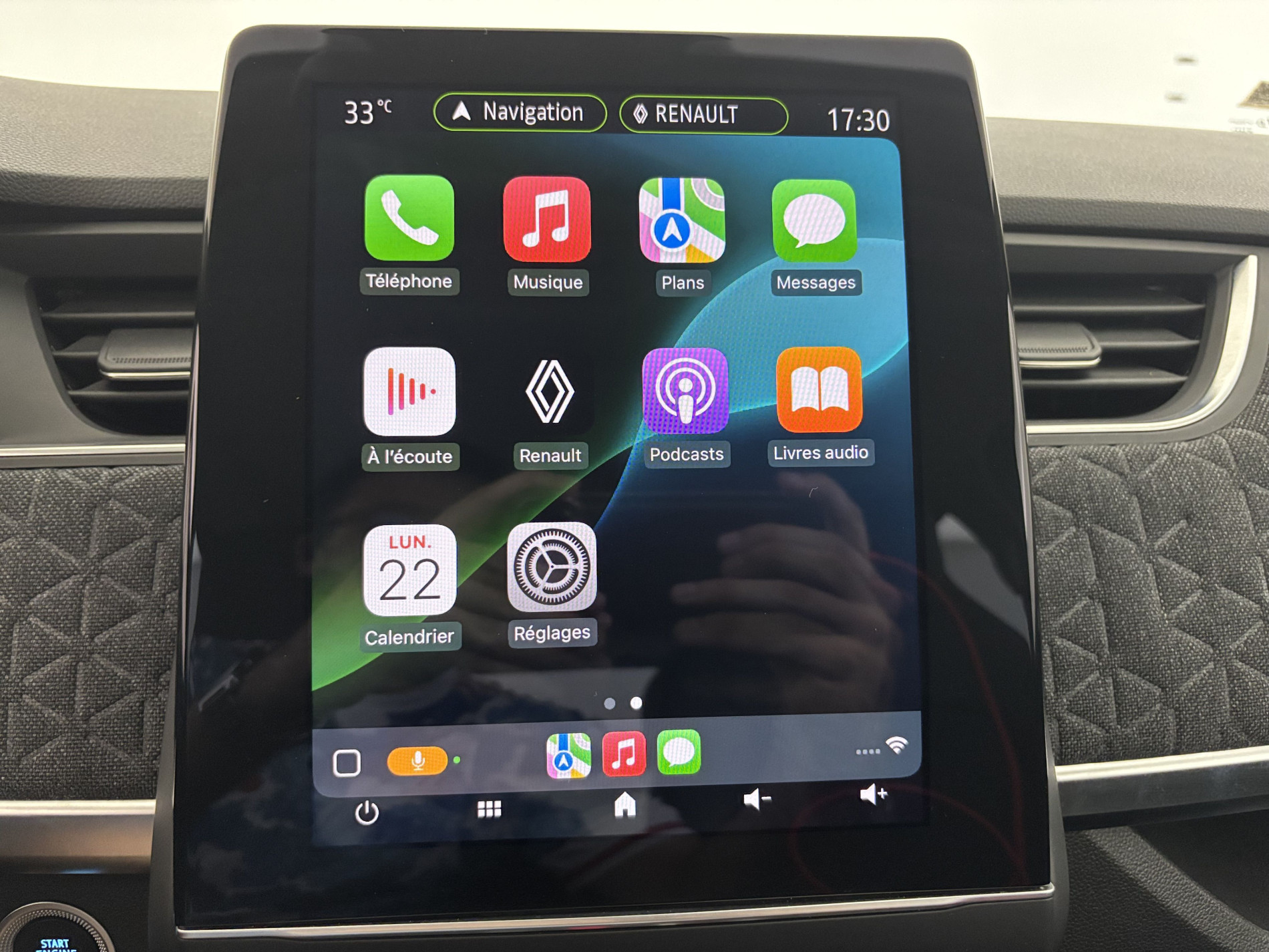 Vente en ligne Renault Zoé Zoe R135 - MY22 au prix de 19 990 €