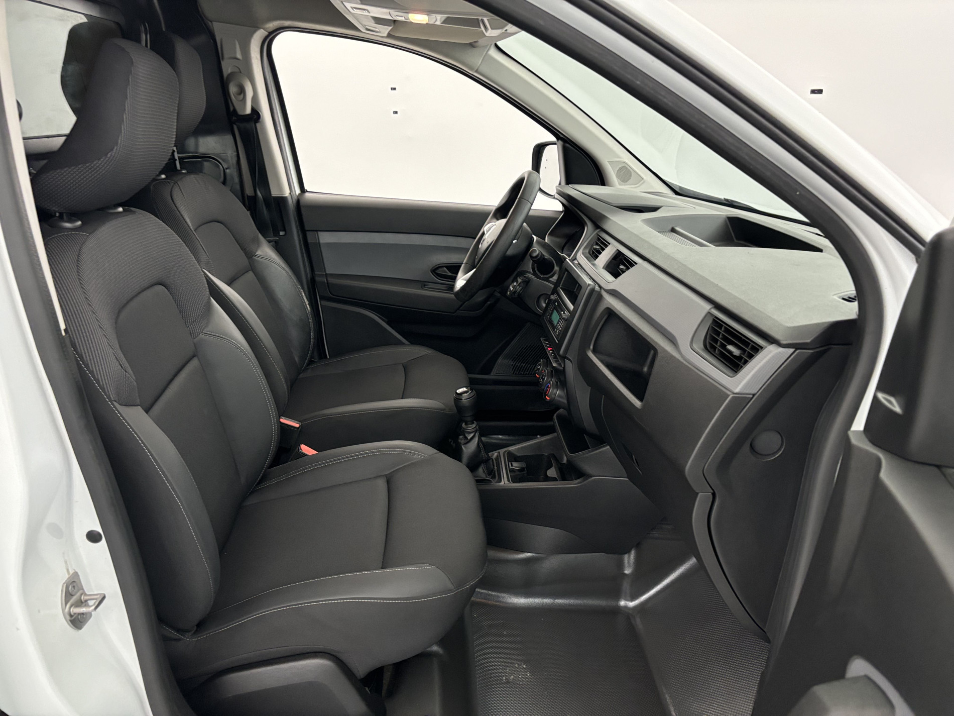 Vente en ligne Renault Express Van  BLUE DCI 95 - 22 au prix de 14 990 €