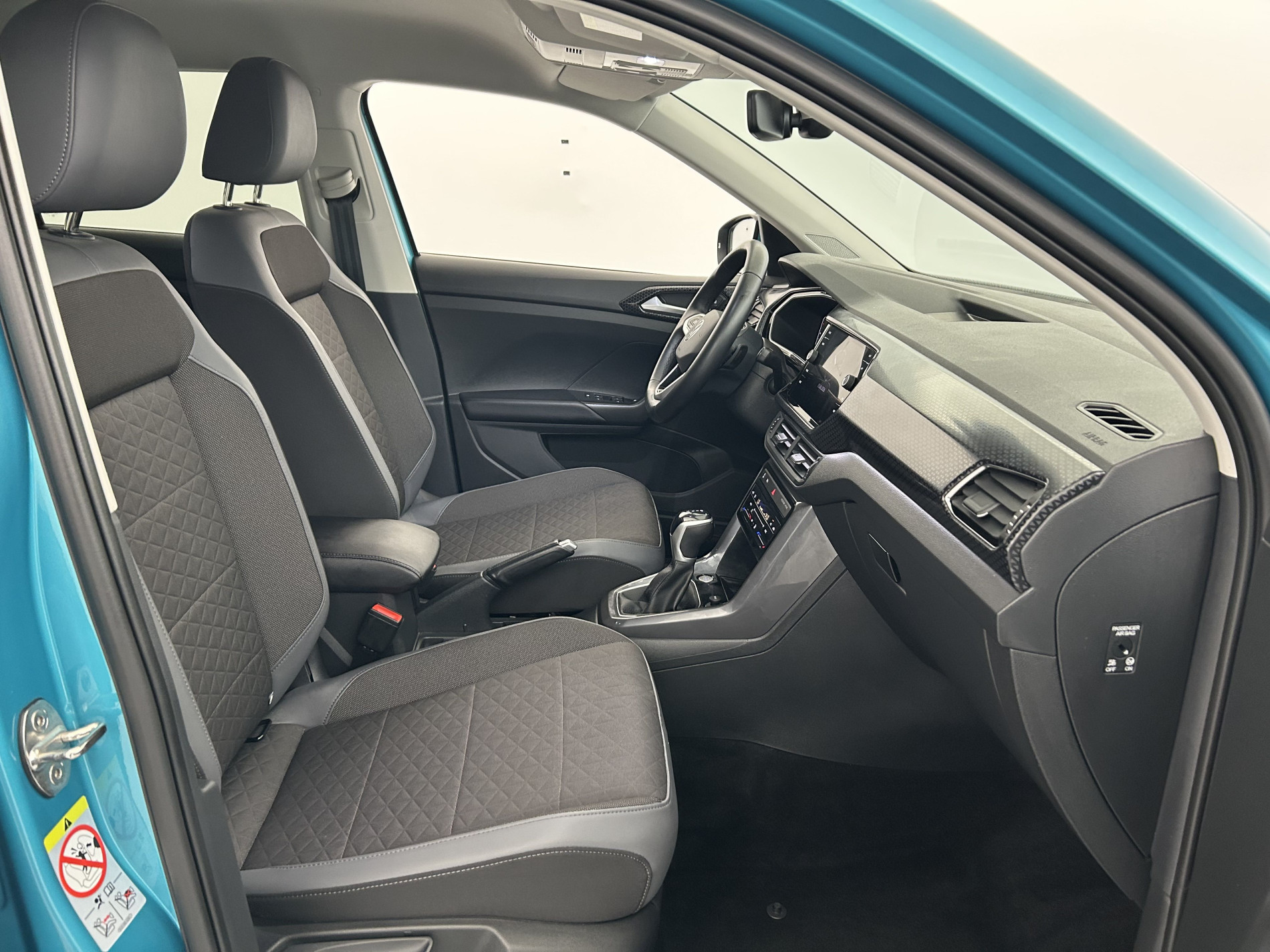 Vente en ligne Volkswagen T-Cross  1.0 TSI 110 Start/Stop DSG7 au prix de 20 990 €