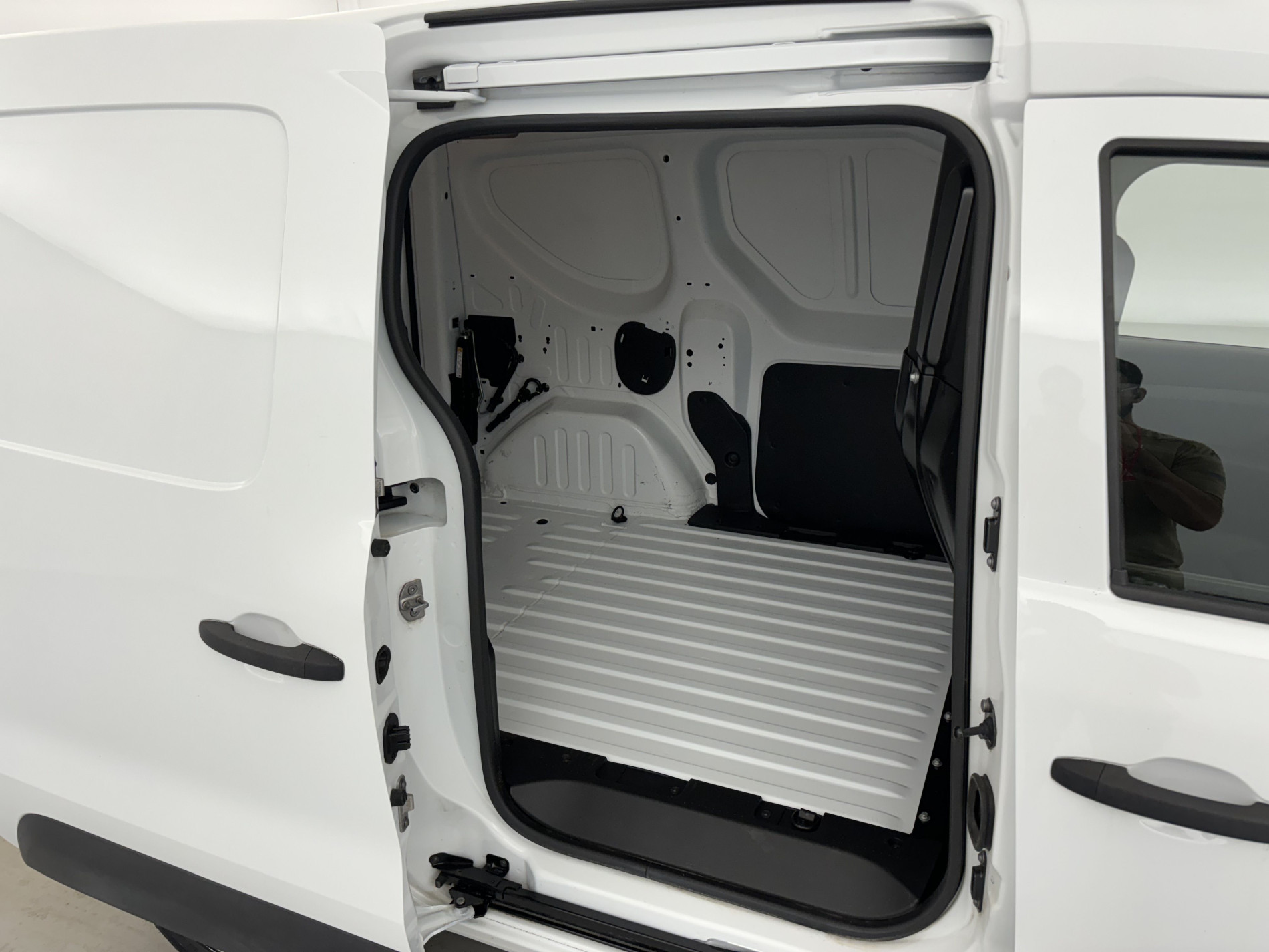Vente en ligne Renault Express Van  BLUE DCI 95 - 22 au prix de 14 990 €