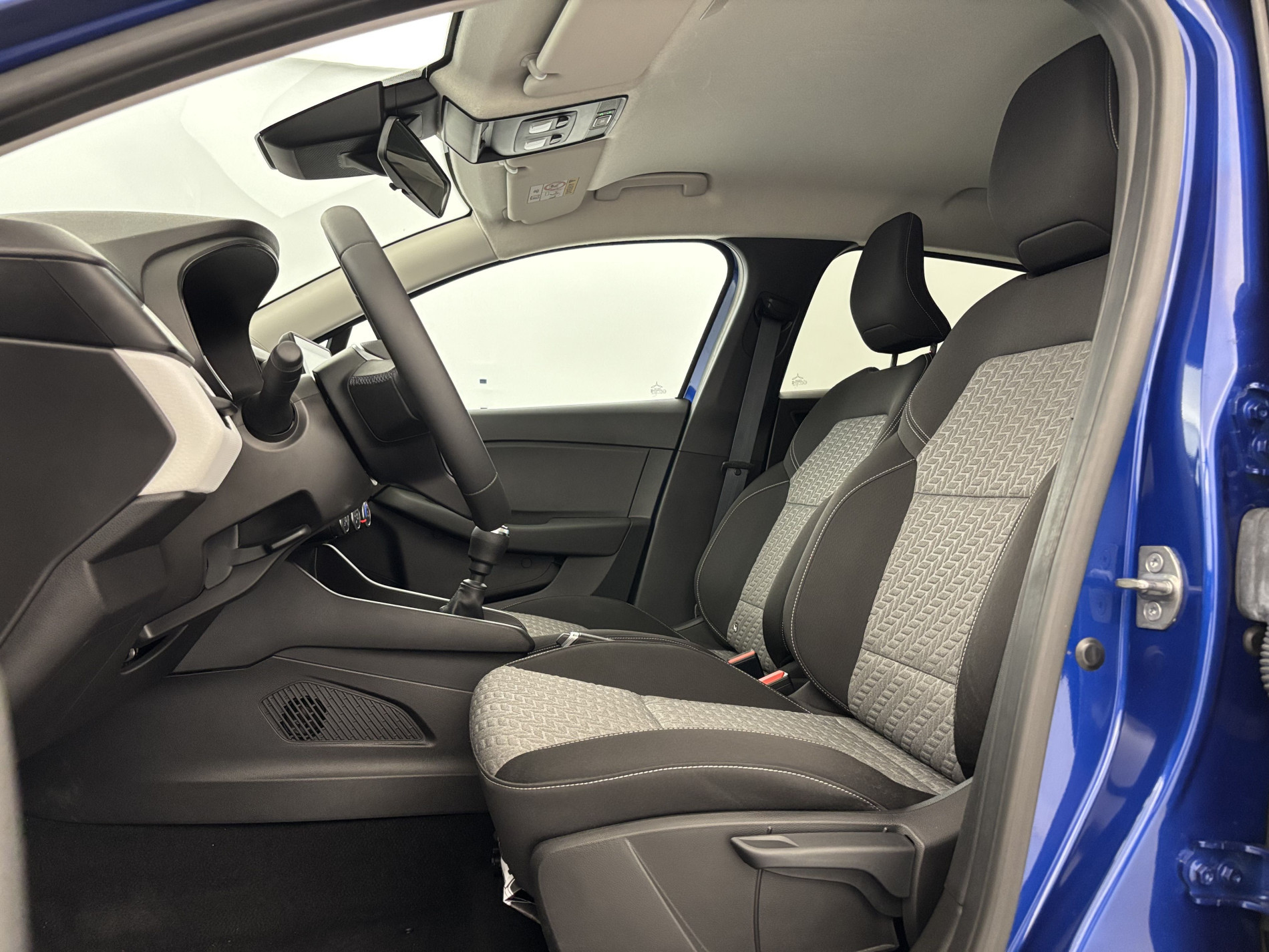 Vente en ligne Renault Clio 5 Clio TCe 90 au prix de 13 990 €