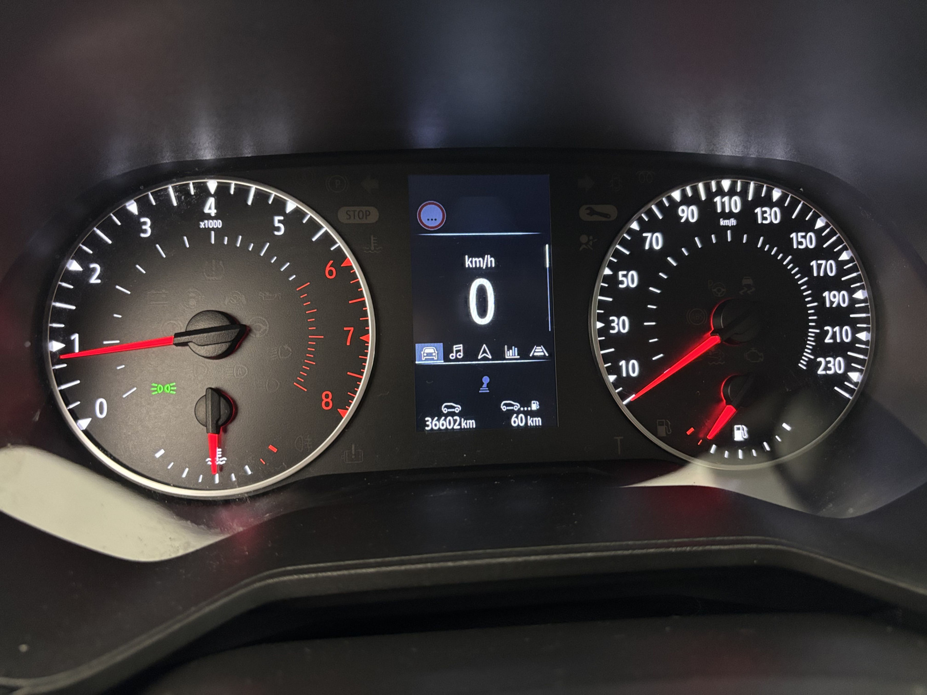 Vente en ligne Renault Clio 5 Clio TCe 90 au prix de 13 990 €