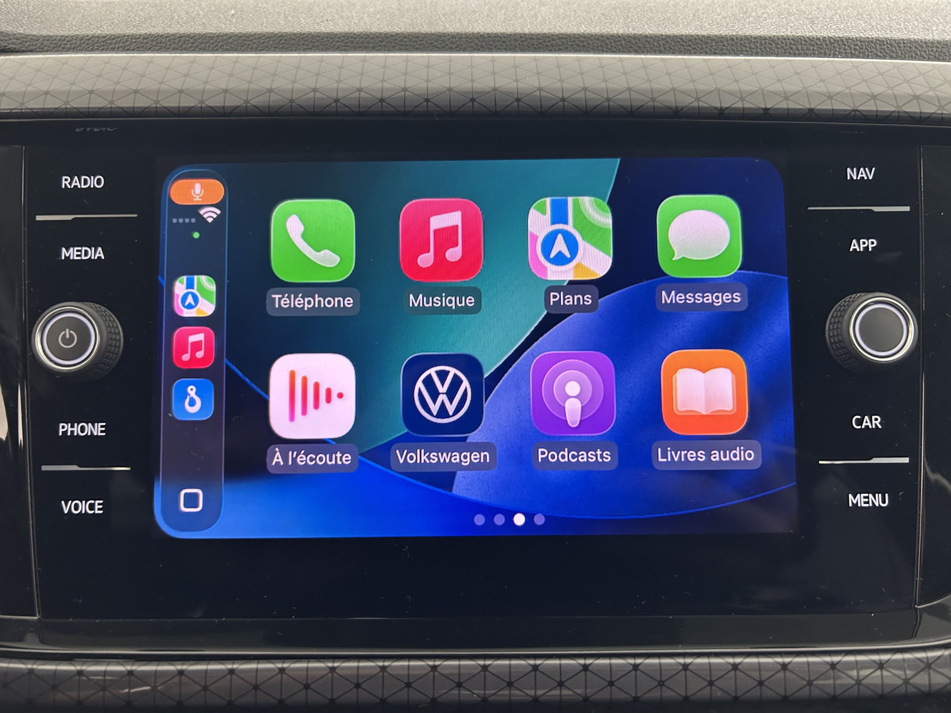 Vente en ligne Volkswagen T-Cross  1.0 TSI 110 Start/Stop DSG7 au prix de 20 990 €