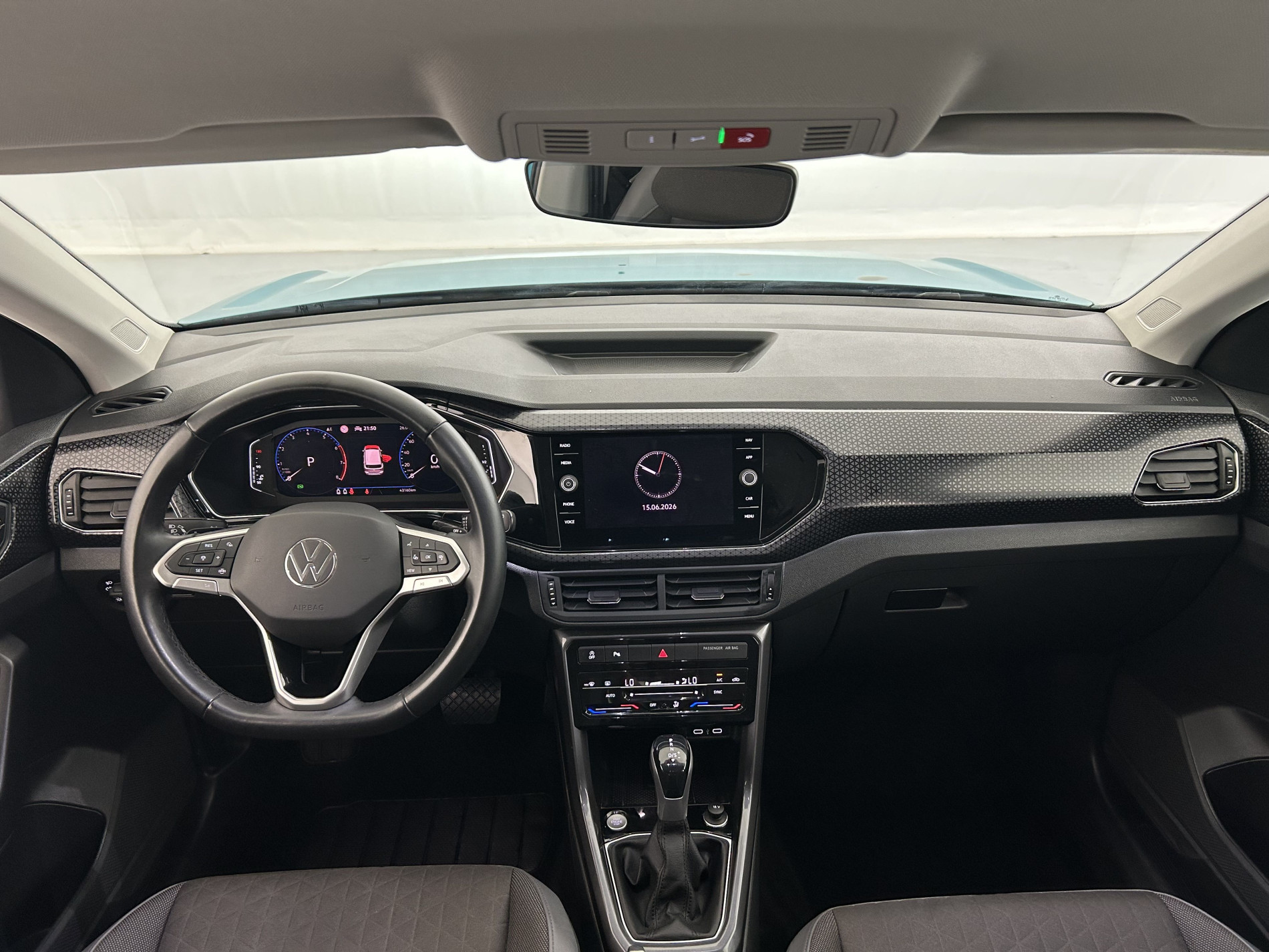Vente en ligne Volkswagen T-Cross  1.0 TSI 110 Start/Stop DSG7 au prix de 20 990 €