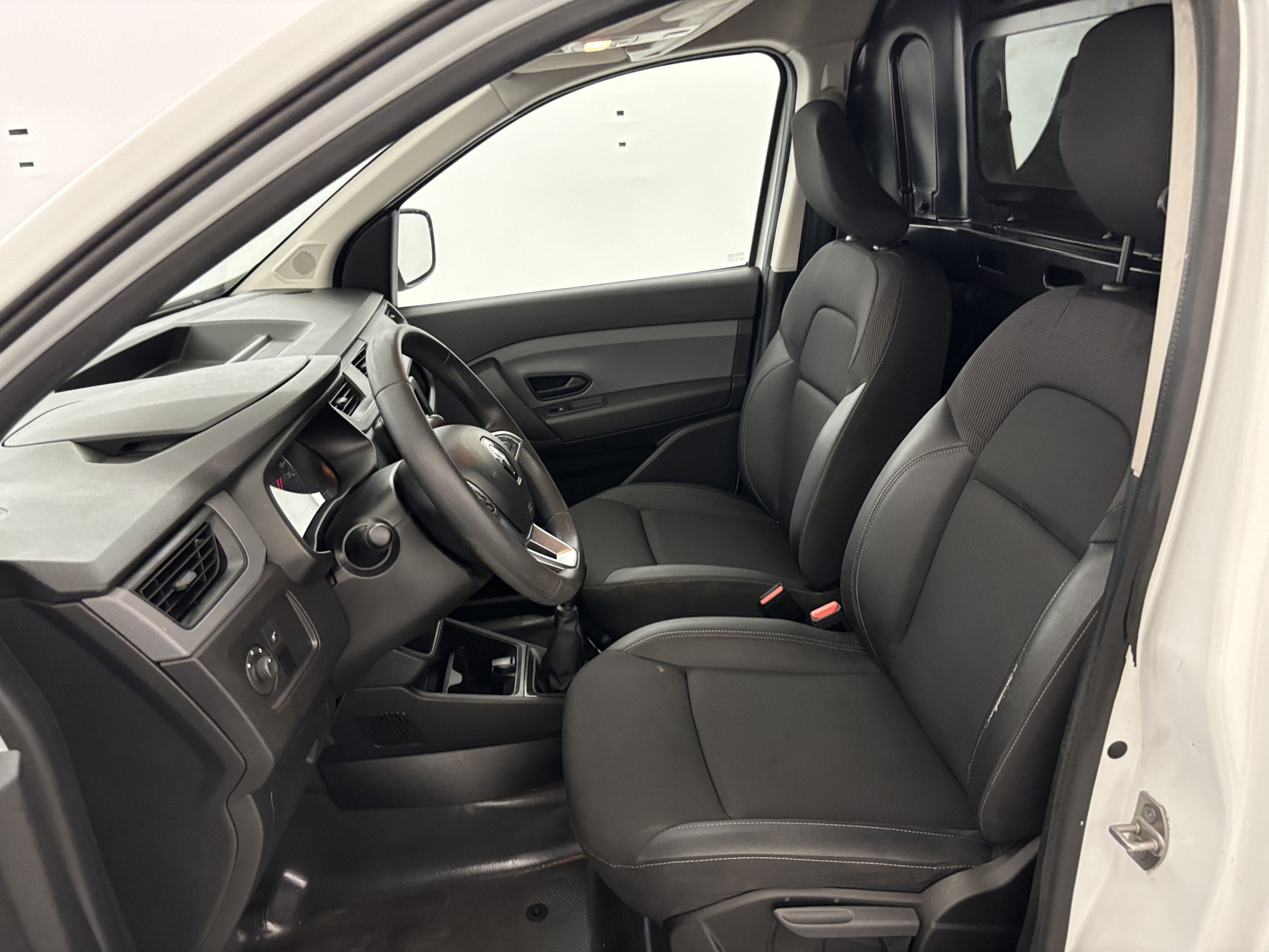 Vente en ligne Renault Express Van  BLUE DCI 95 - 22 au prix de 14 990 €