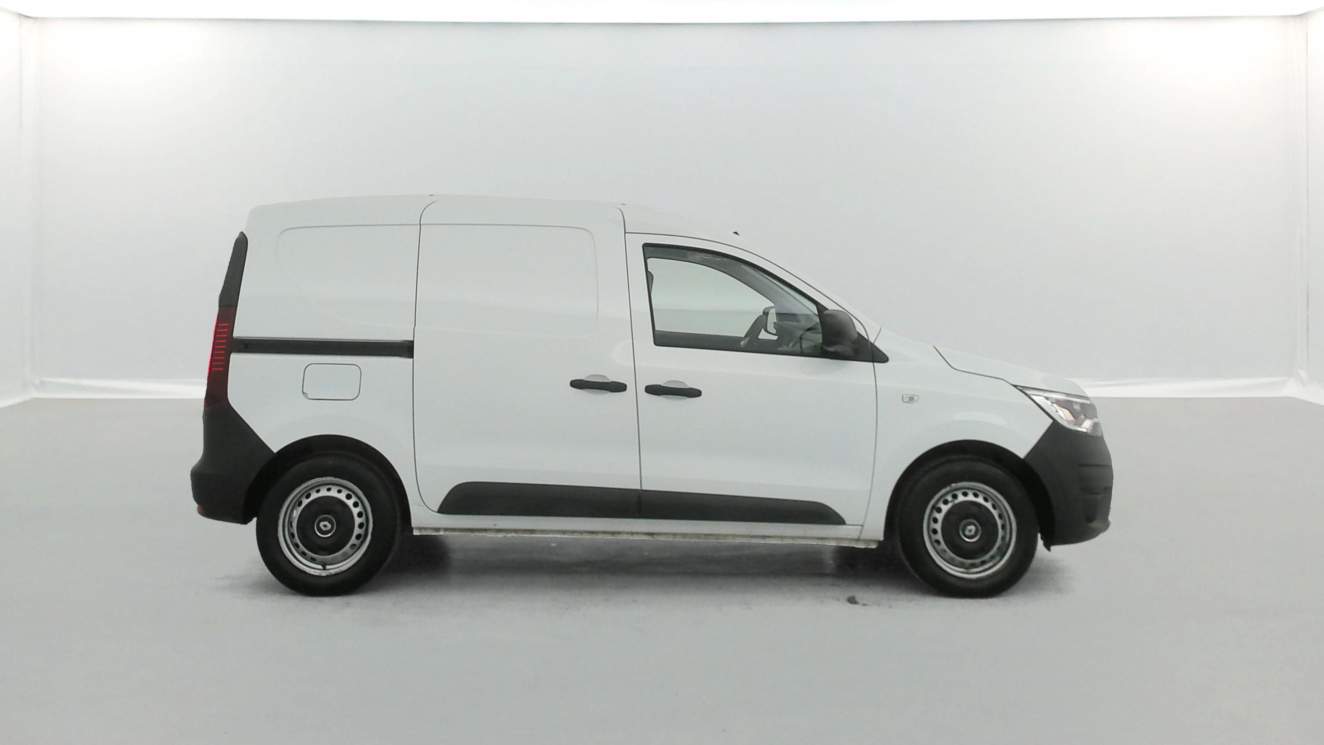 Vente en ligne Renault Express Van  BLUE DCI 95 - 22 au prix de 14 990 €