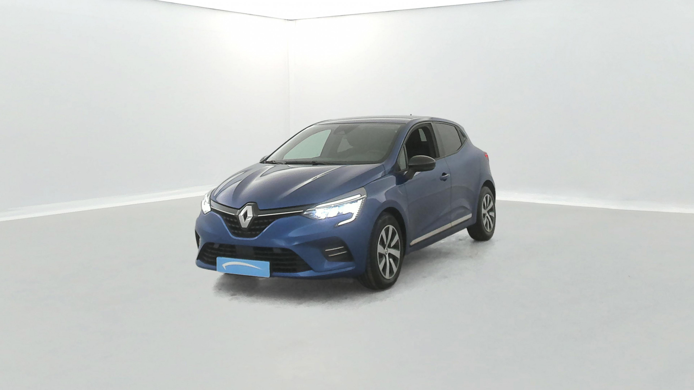 Renault Clio 5 Clio TCe 90 occasion de 2023 en vente à Vannes